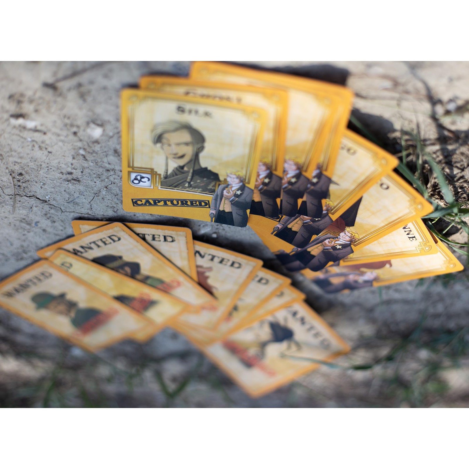 Colt Express Marshal and Prisoners Board Game EXPANSION – Small, Multicolor