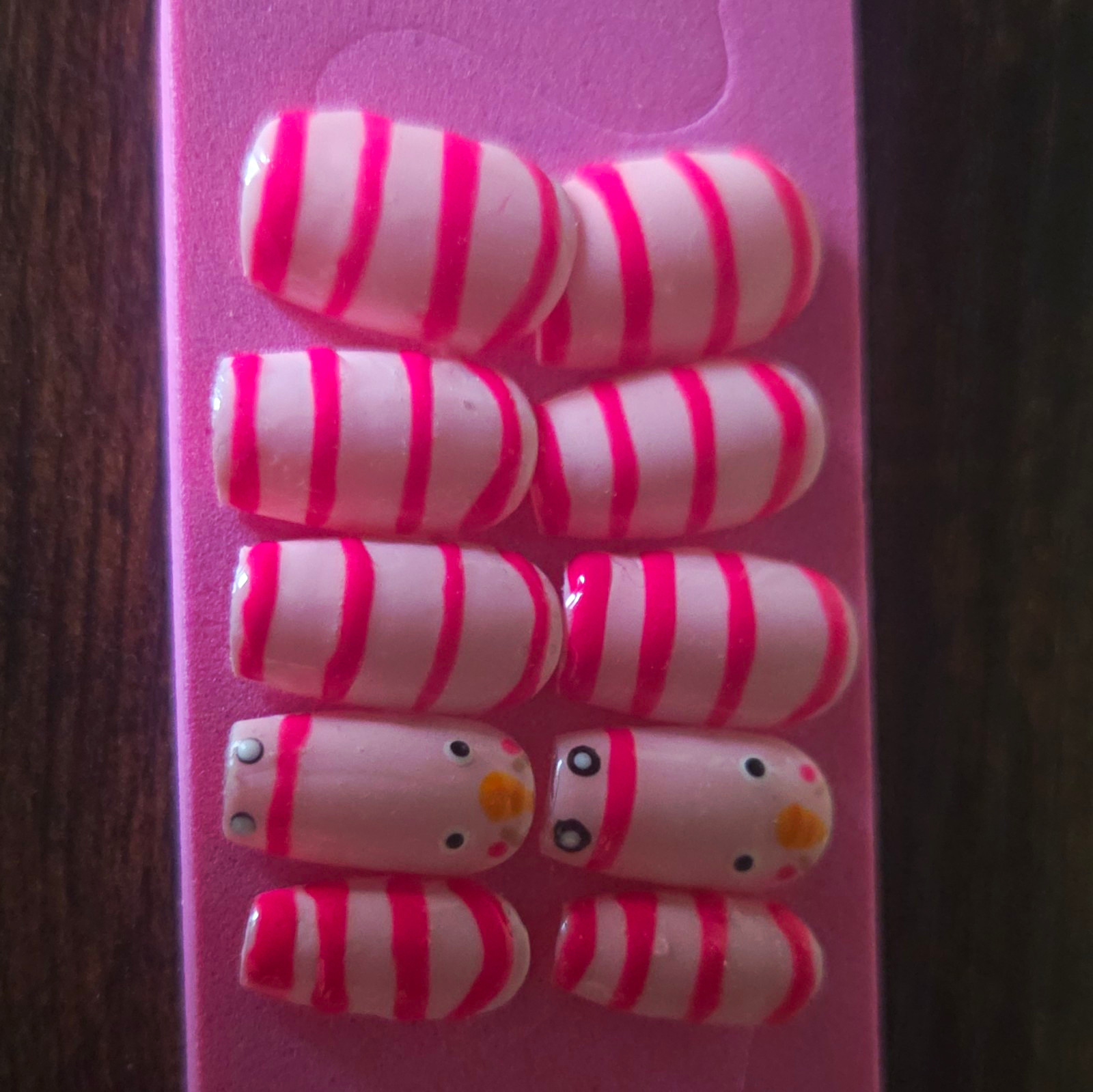 Pink & White Shiny Pre-Designed Press-On Nails Short Oval Full Cover Striped