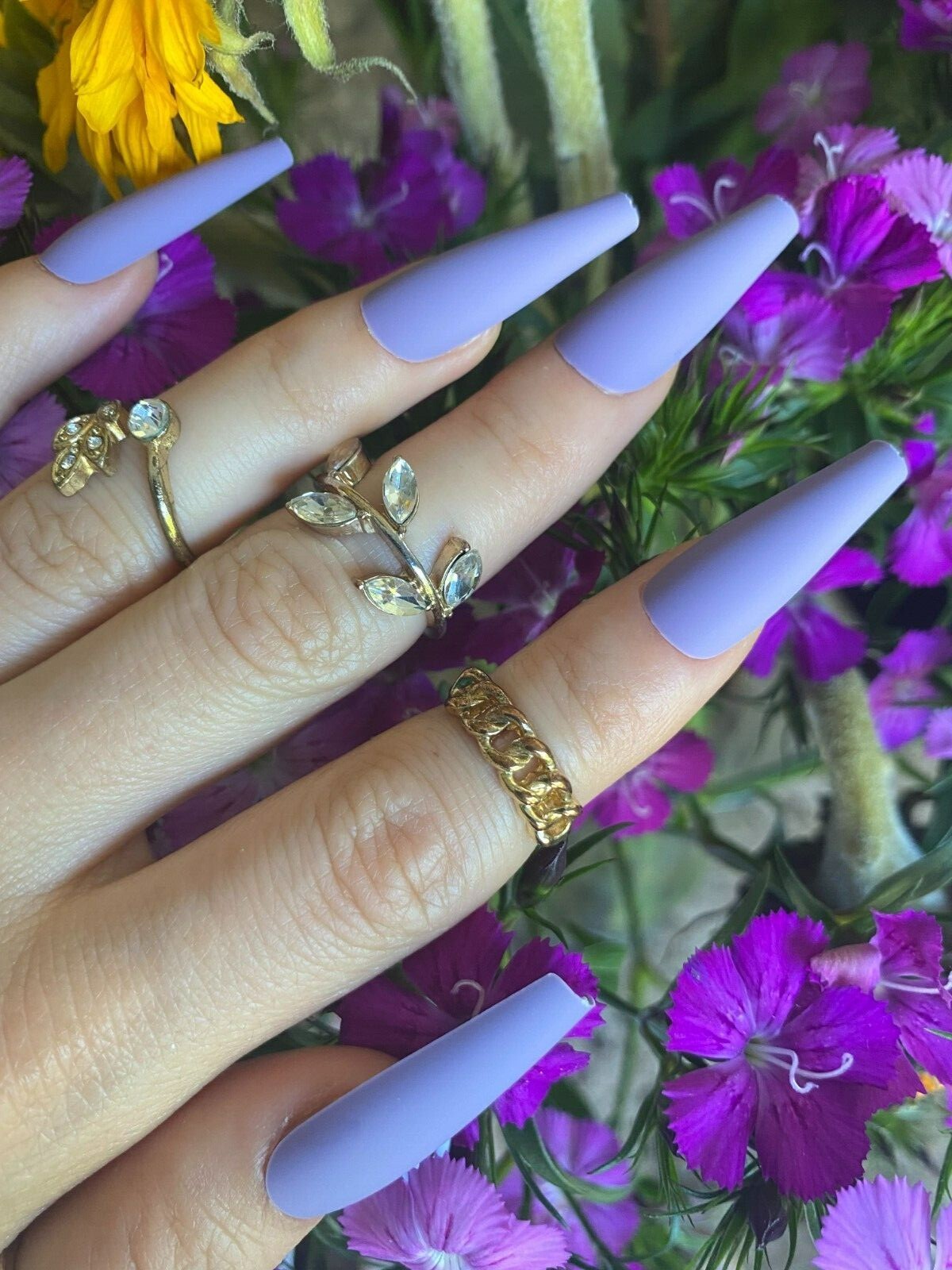 press on nails medium various colors: white, black, lavender, and peach BULK 