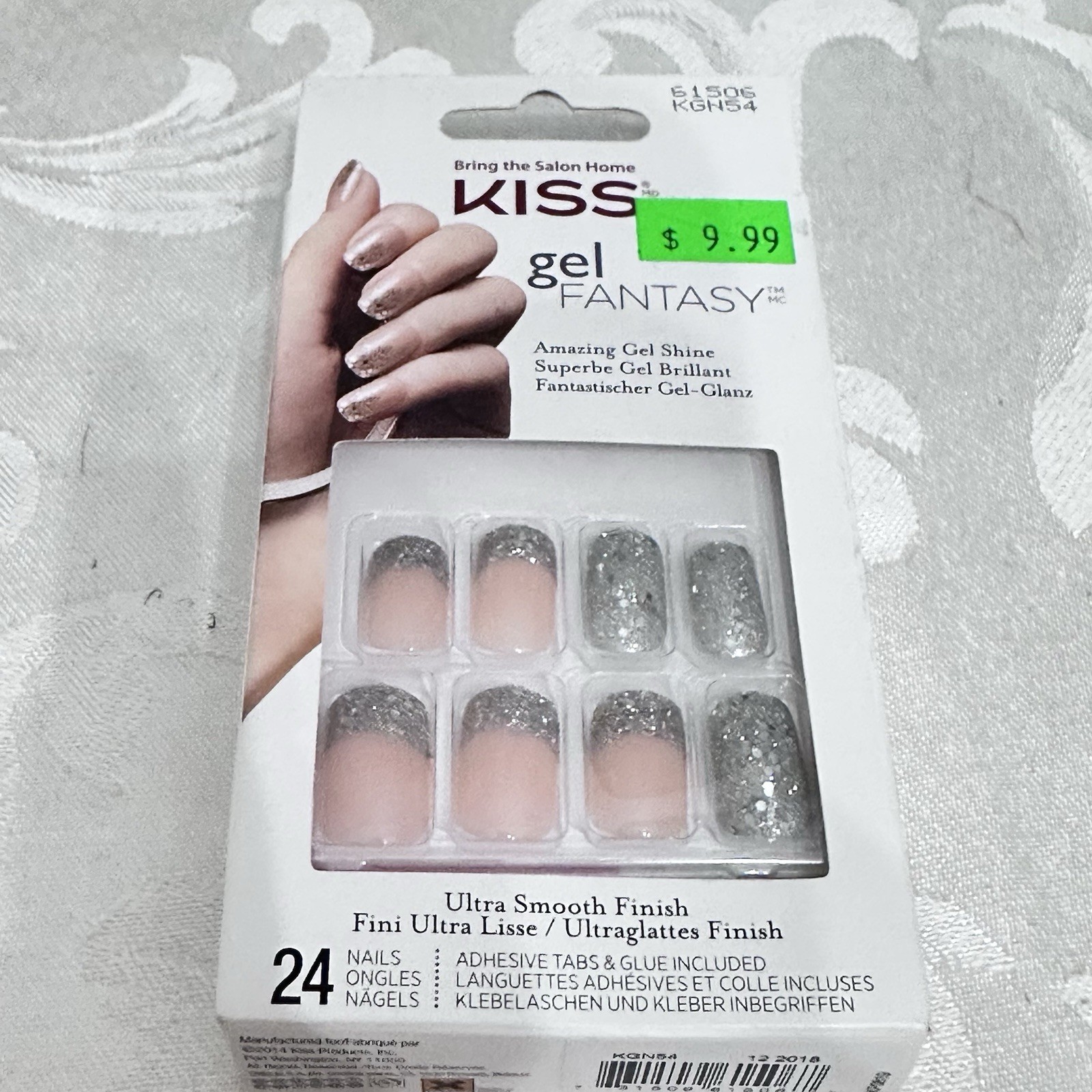 KISS Nails Medium Length Gel Fantasy, Glitter 24 Nails smooth Finish Square