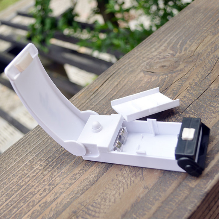 Mini Bag Clips Food Heat Sealing Machine Plastic Portable Packing Bag Sealer