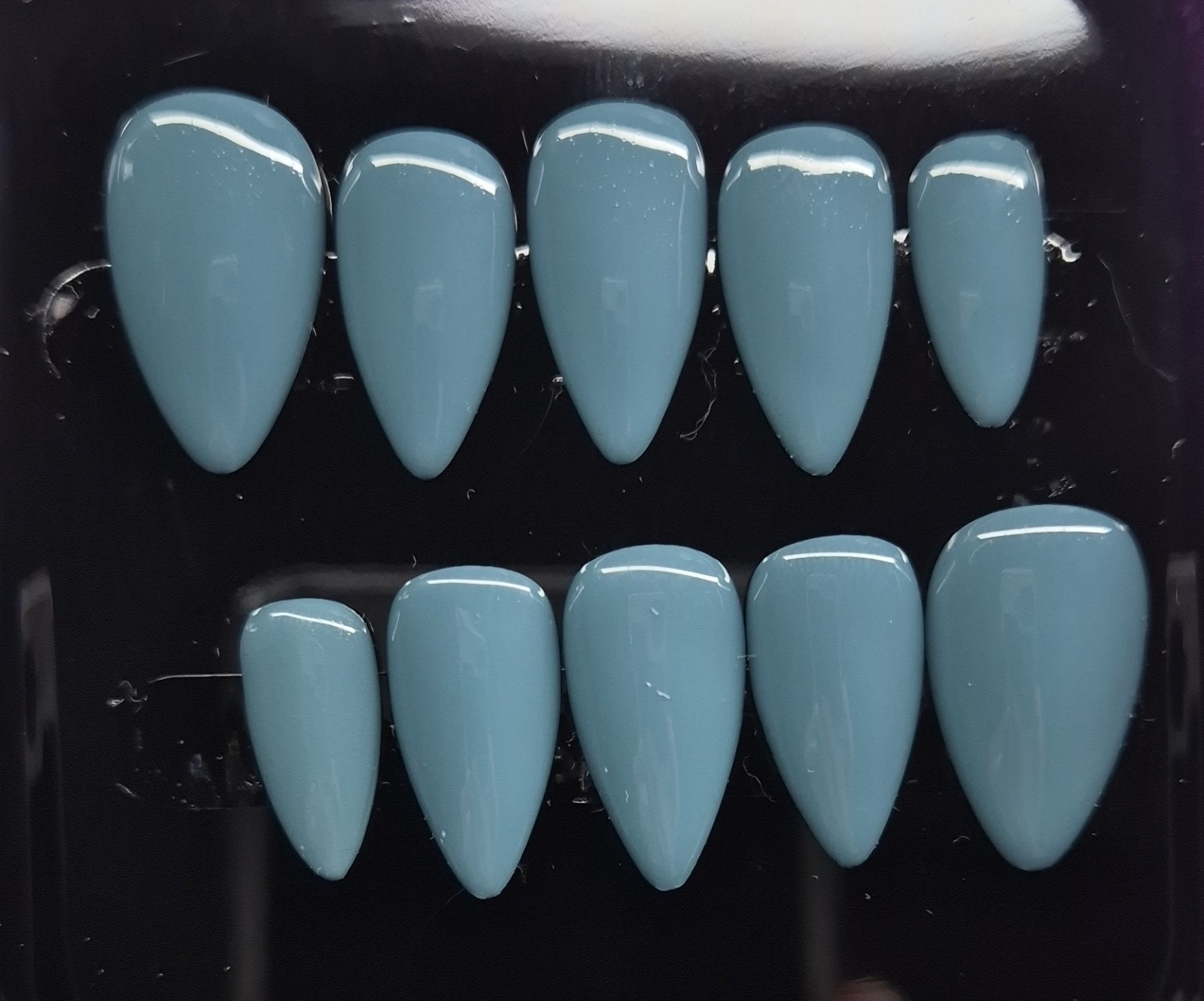 Short Almond , Smoky Blue-Gray luxury Press-On Nails Set Pre-Designed Full Cover