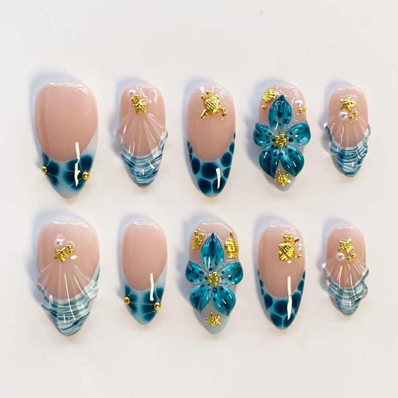 Handmade Ocean Wave 3D Flower Gold Starfish Turtle Pearl Almond Press on Nails