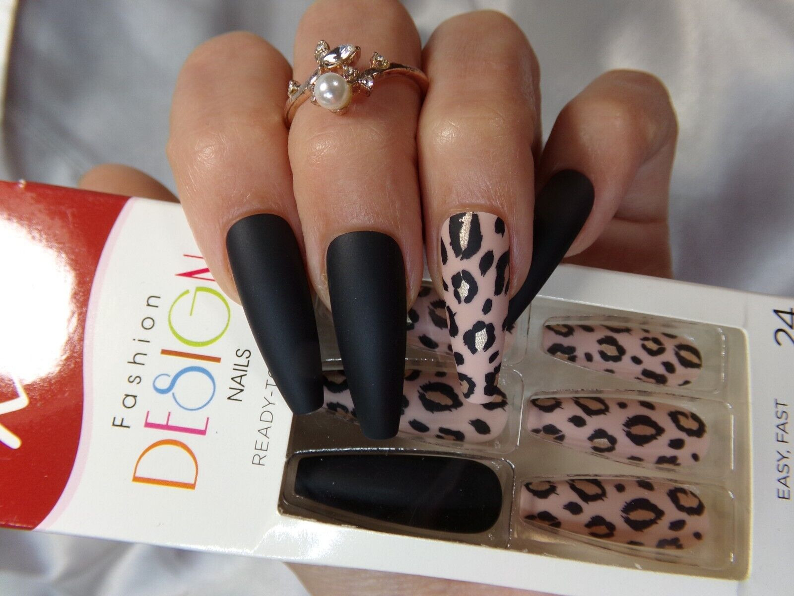KISS NAILS GLUE ON EXTRA LONG- Matte Black with Leopard Accents Sculpted