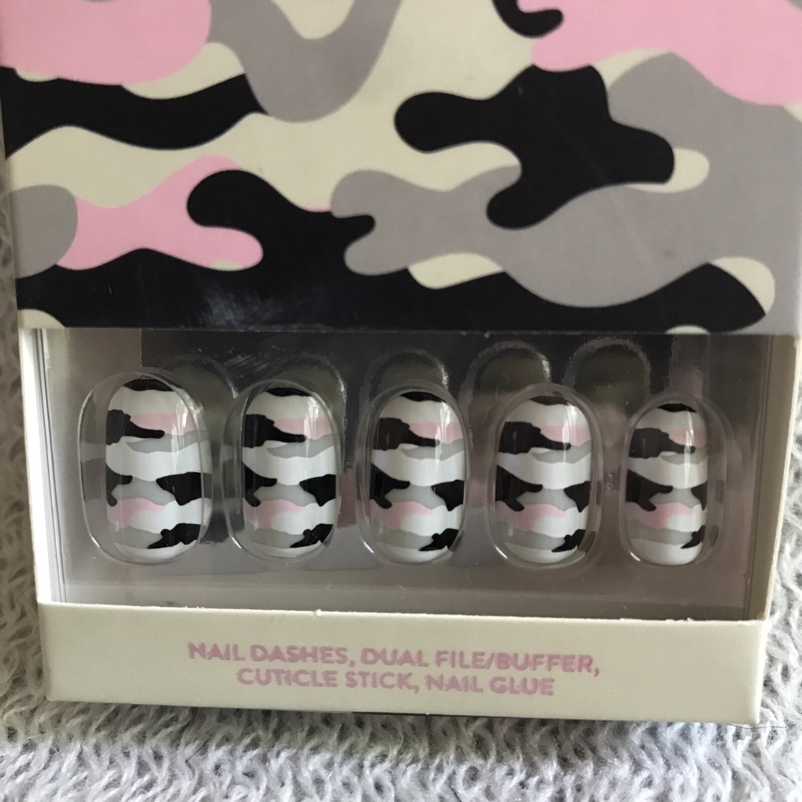 Pink, Green, Black & White Army Print, Medium, Squoval, Shiny, Press On Nails