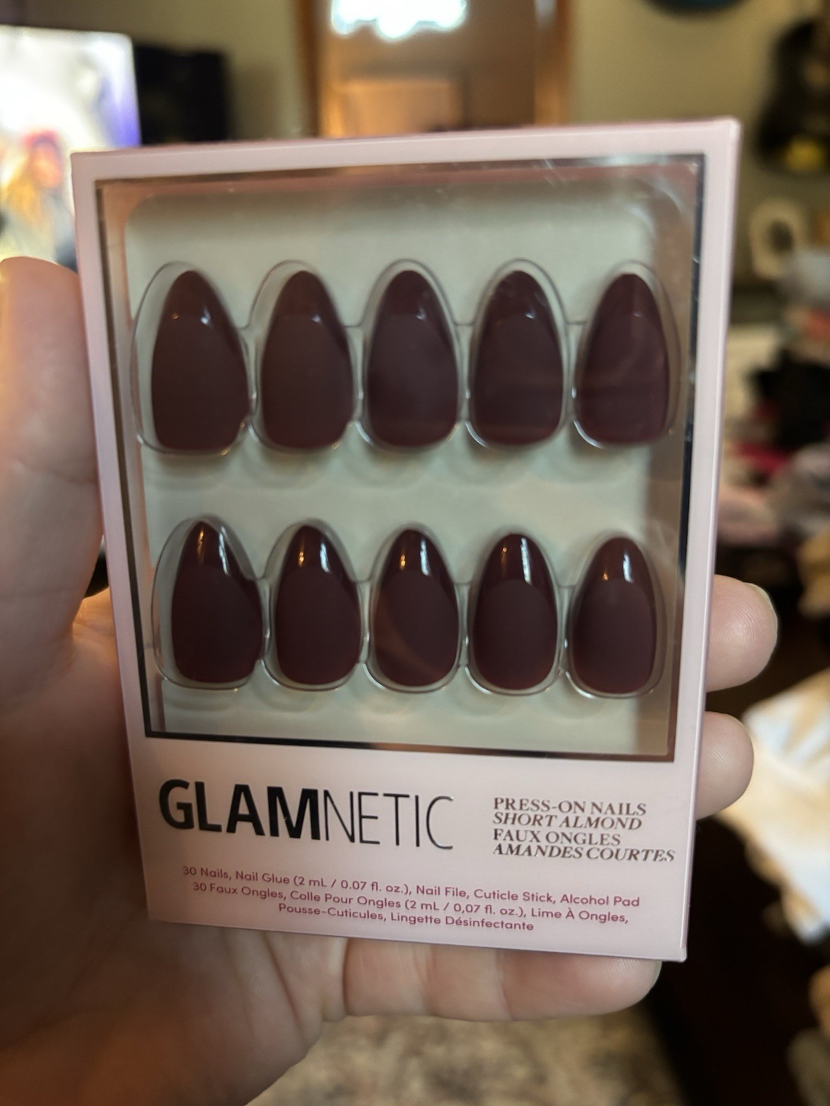 Glamnetic Press-On Nails Merlot Short Almond, 30-Nail Kit with Glue