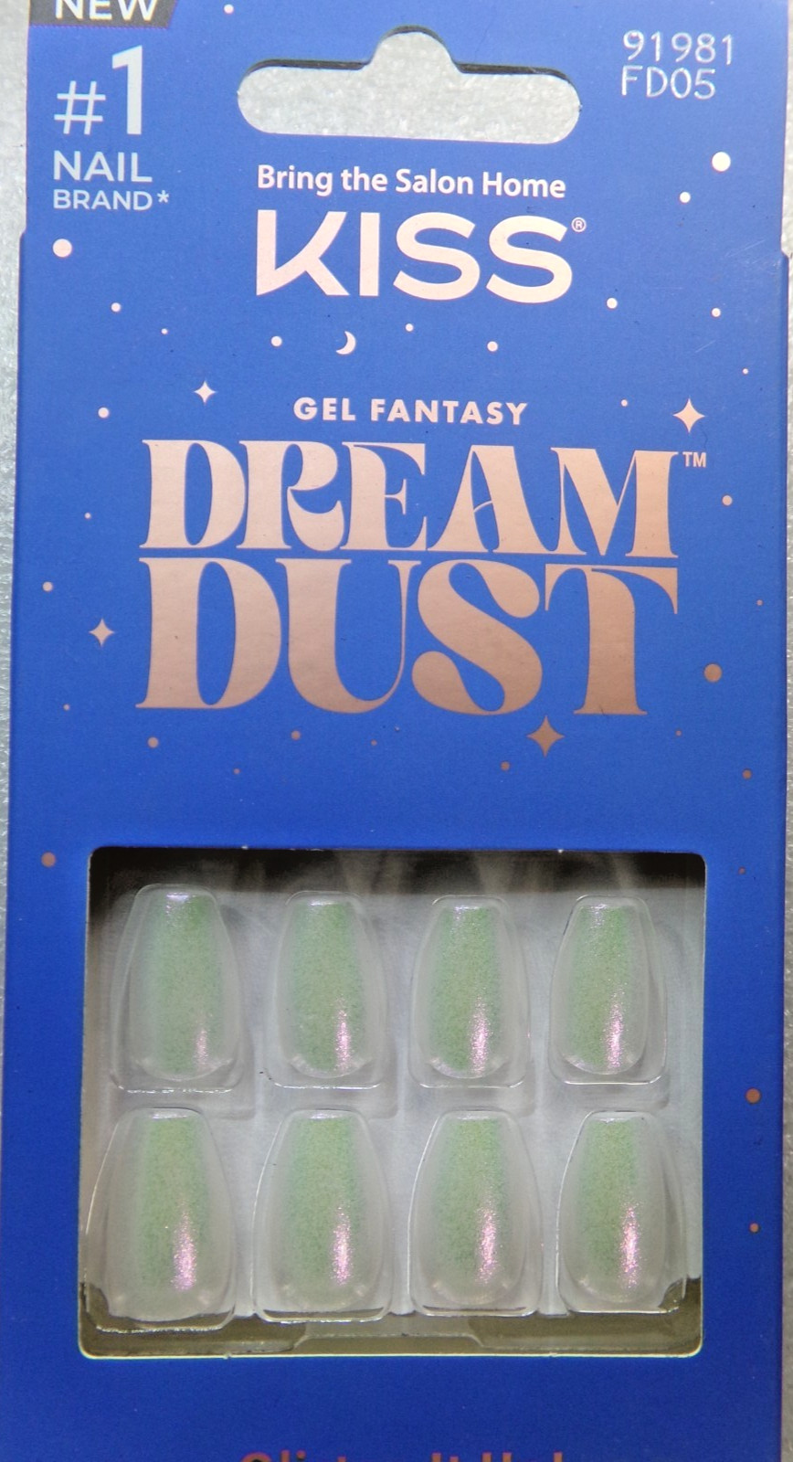 KISS Dream Dust NAILS Shiny Iridescent Pearly White GLUE ON Short LENGTH