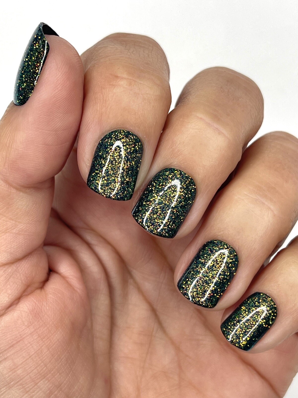 Red Aspen Press On Nails, Short Square, Sprinkled in Stardust, Shannon