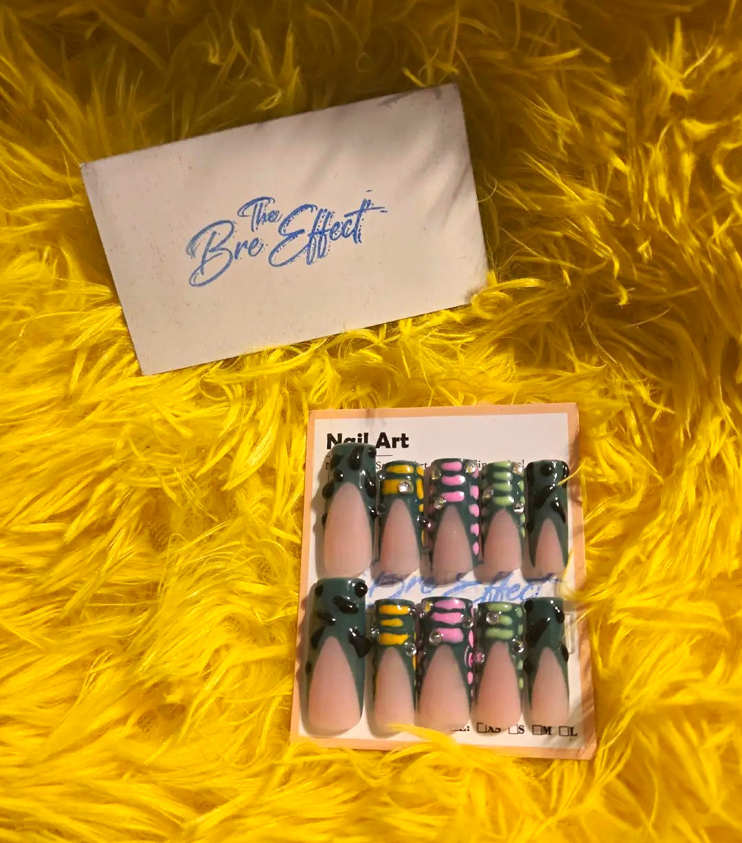The Bre Effect Press-On Nails Pink Green Snake 3D Rhinestones Long Coffin