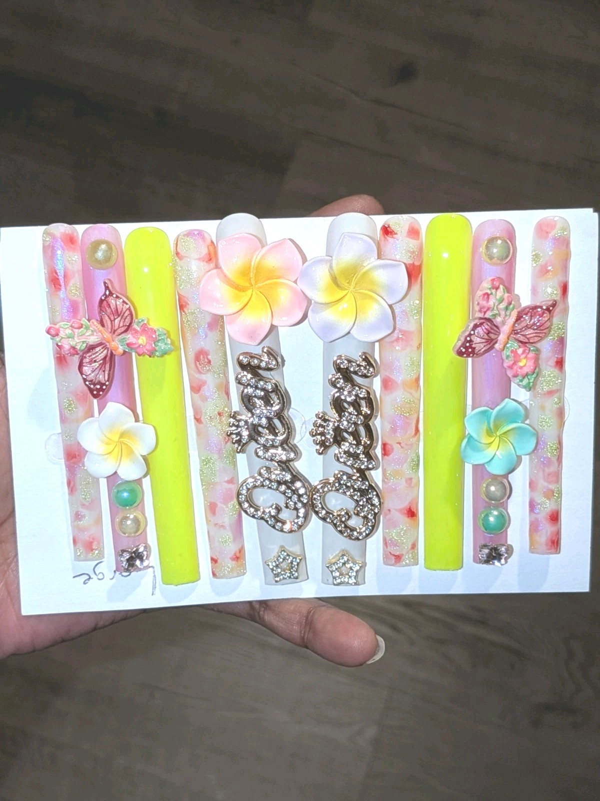 Handmade 6XL Tropical Floral Rhinestone Press-On Nail Set – Yellow, Pink, White