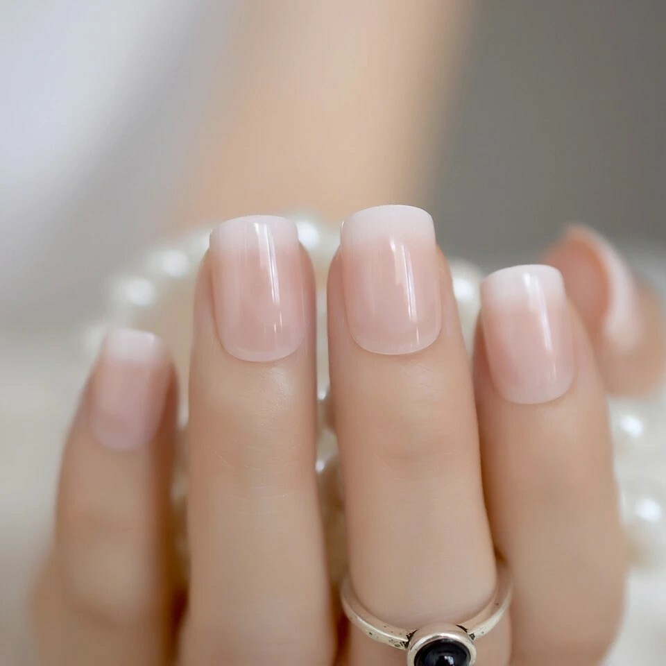 Ombre French Tip Gradient Short Press On Nails With Glue