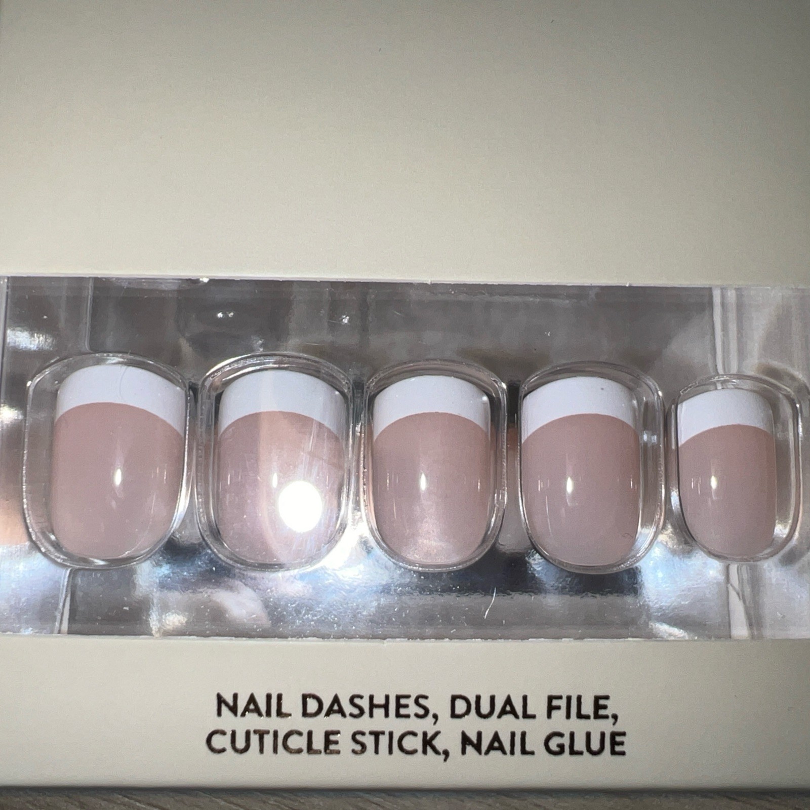 RED ASPEN NAIL DASHES*NELL’S FRENCH TIP*SHORT SQUARE*CLASSIC*