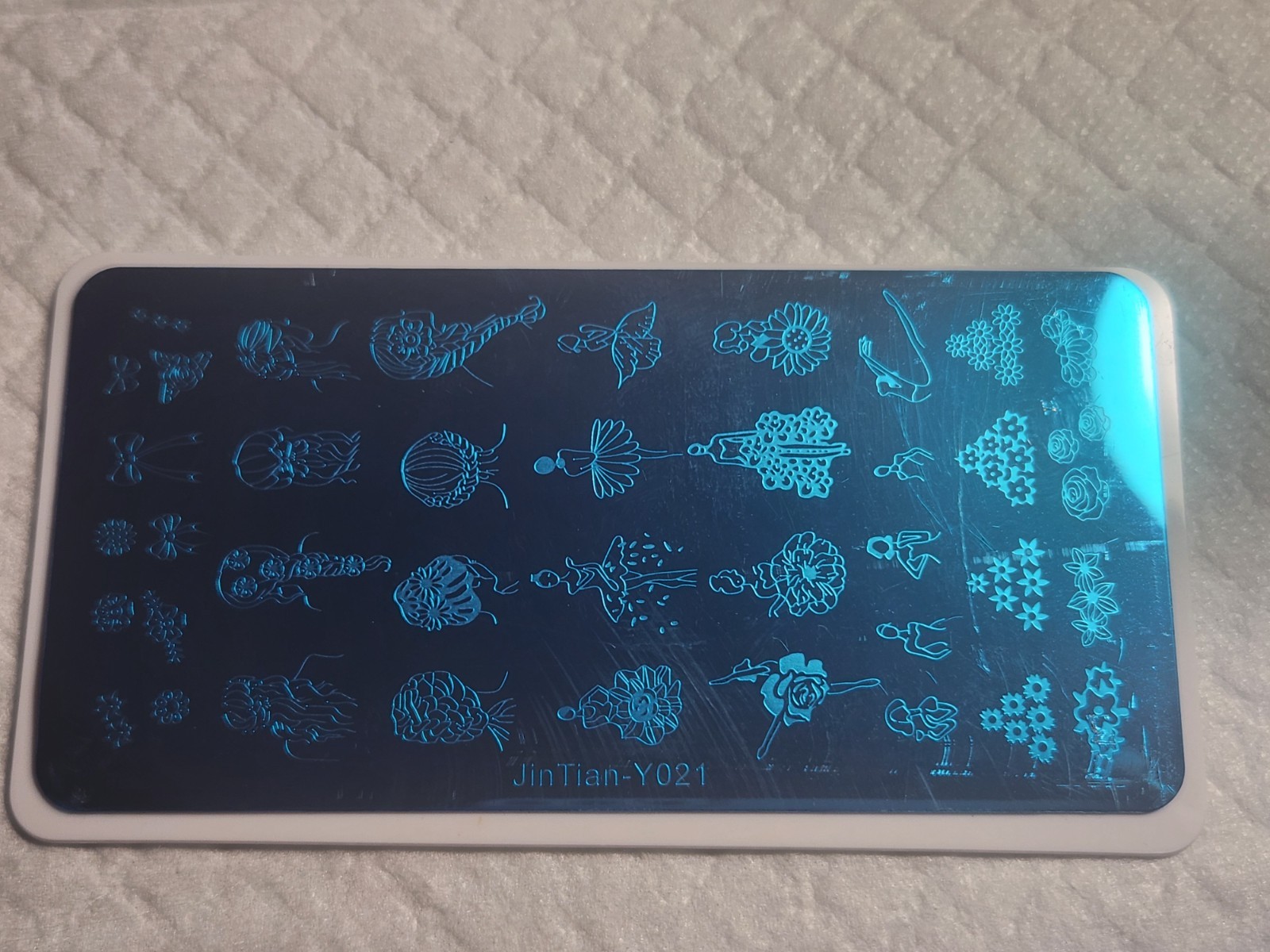 Nail Stamping Plate -JinTian Y-021 Hair, Braids – New