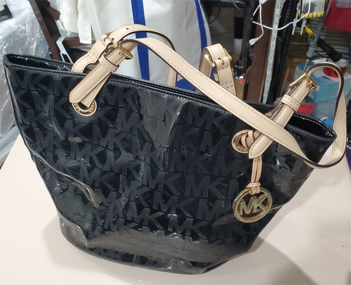 Michael Kors Black Patent Logo Beige Shoulder Straps Waterproof Monogram MK GUC