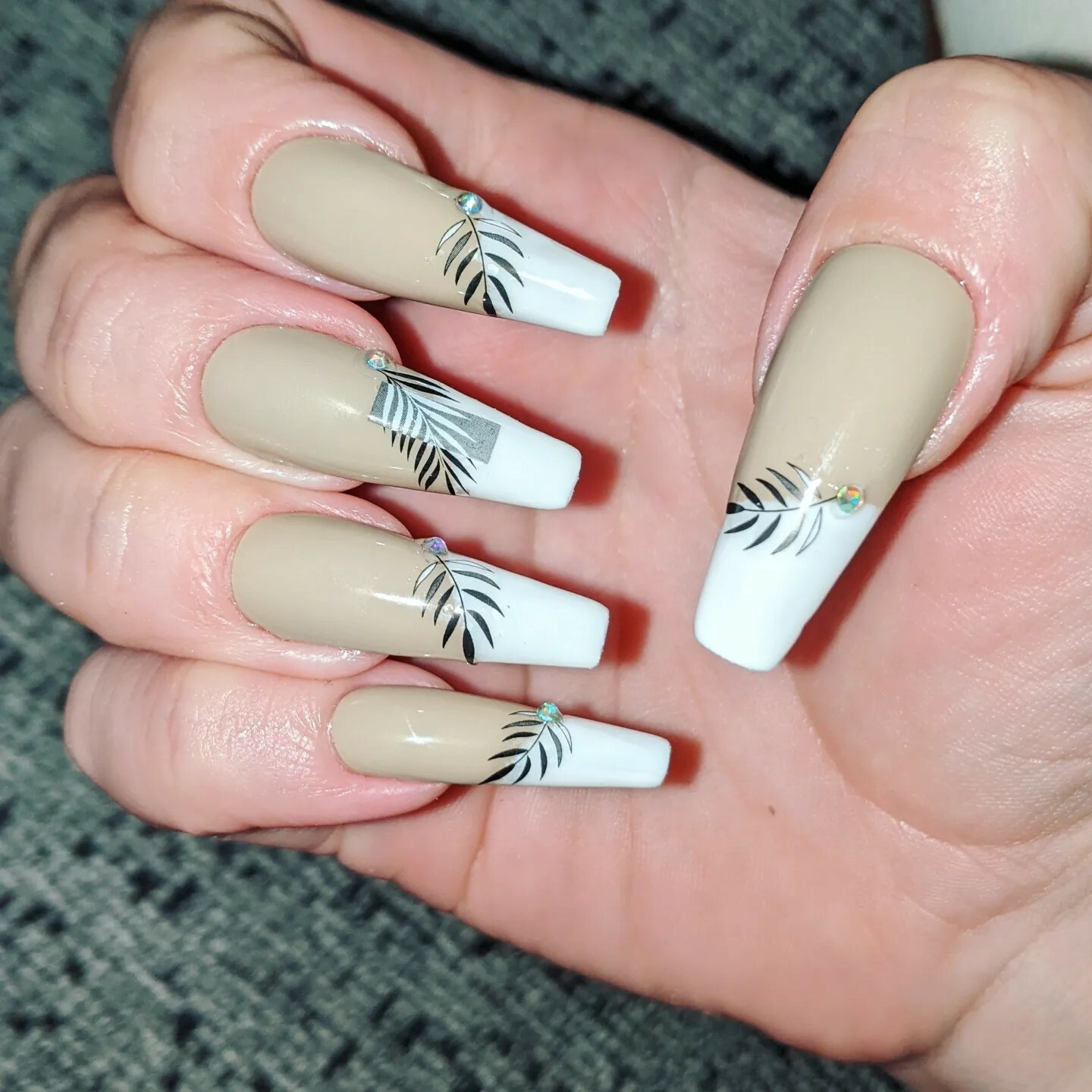 French Tip palm tree press on nails xs/s/m/l custom sizes available. Msg w/size