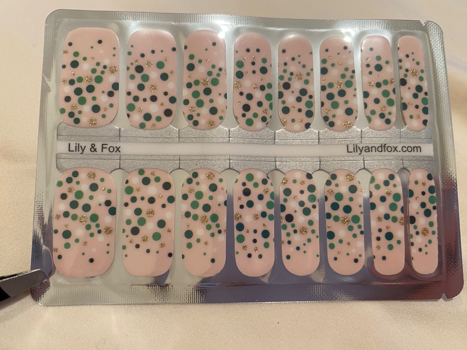 Lily and Fox Manicure Nail Wraps