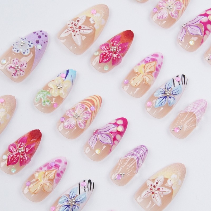 30 Piece Press-On Set in Pink Gradient Floral Style for Home Use