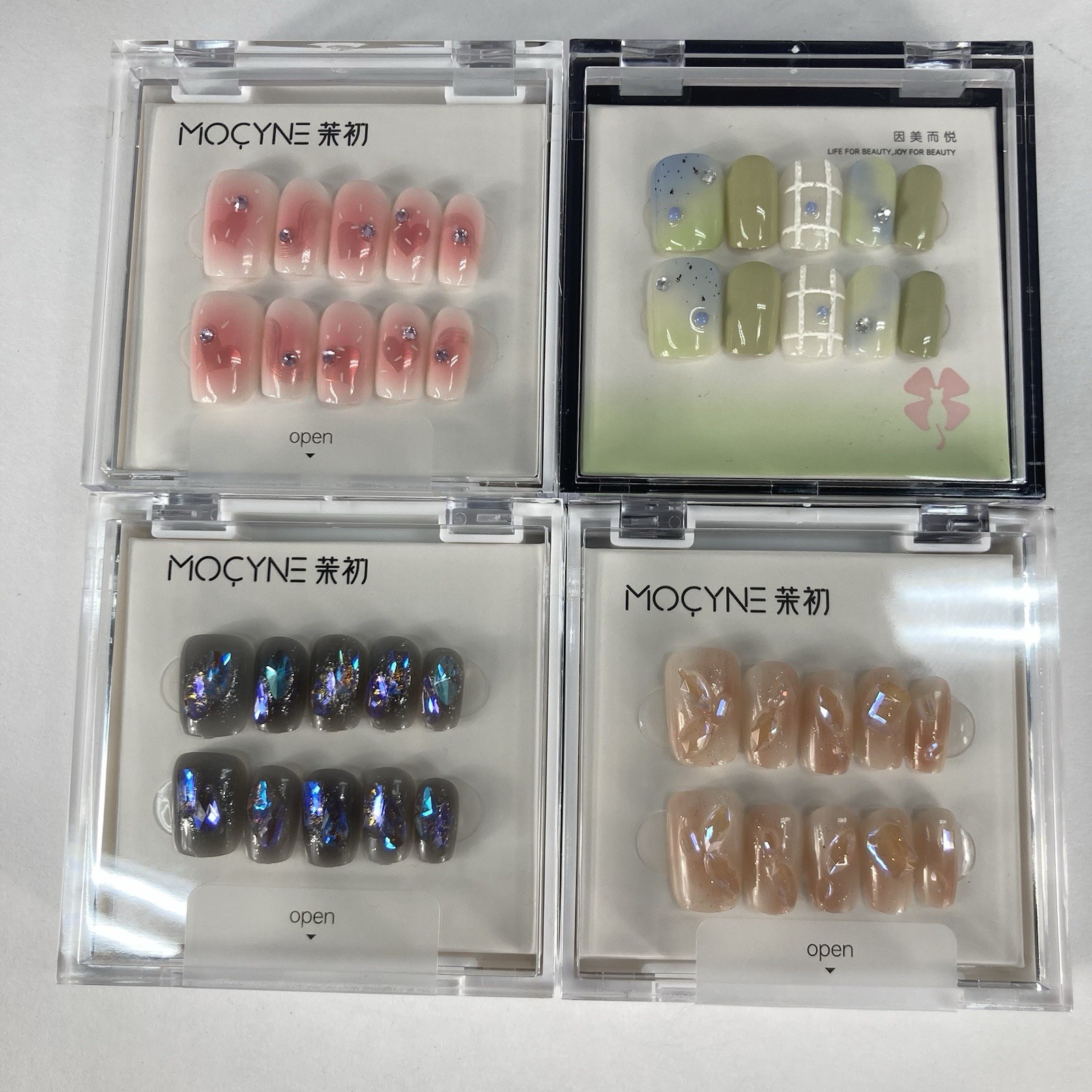 Press On Nails Bundle Set of 4 Nude Pink Green Black Glossy Art Press Ons