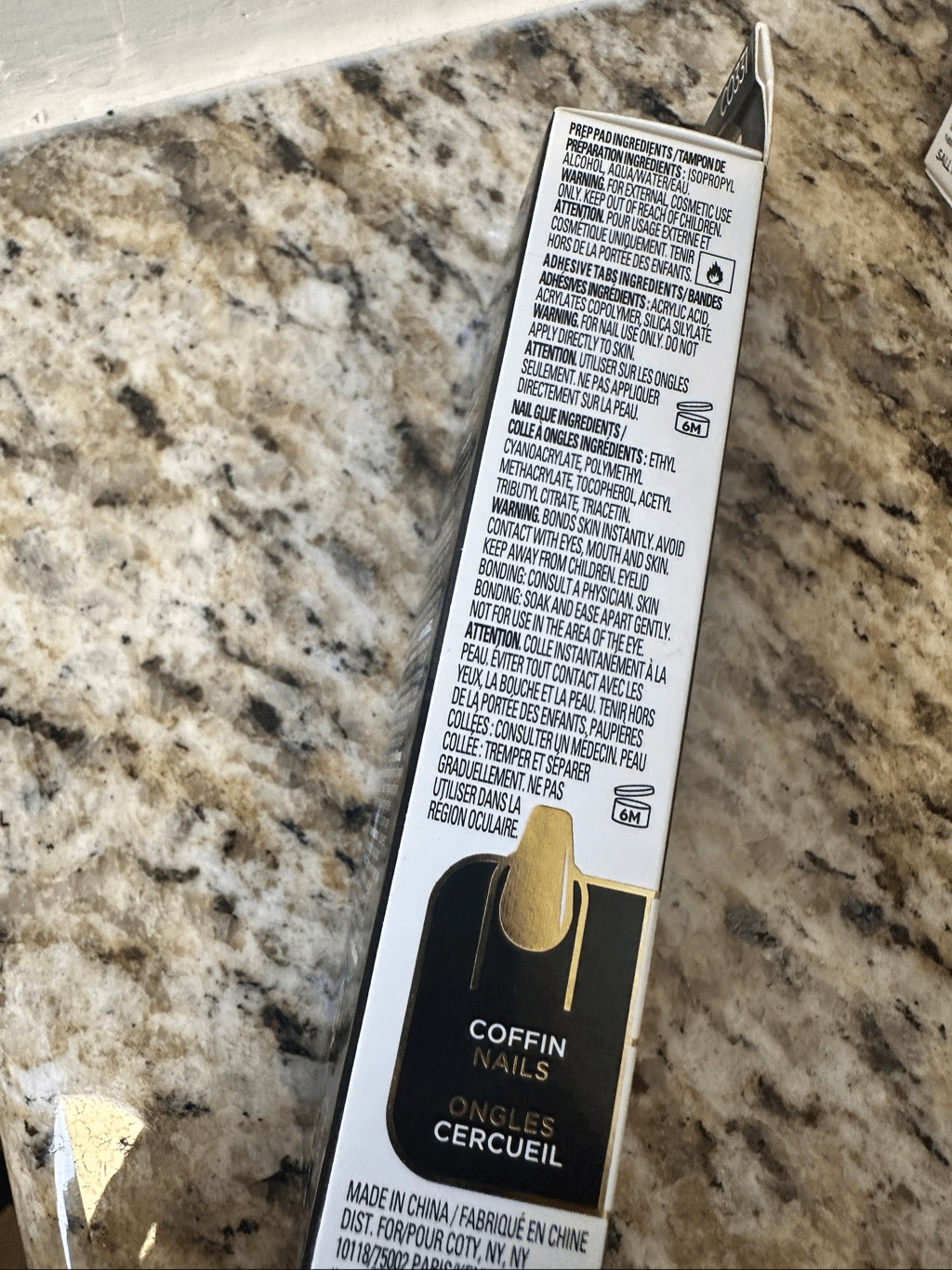 Sally Hansen 24 Square Press on Nails With Glue Coffin Shape Meet me in The Meta