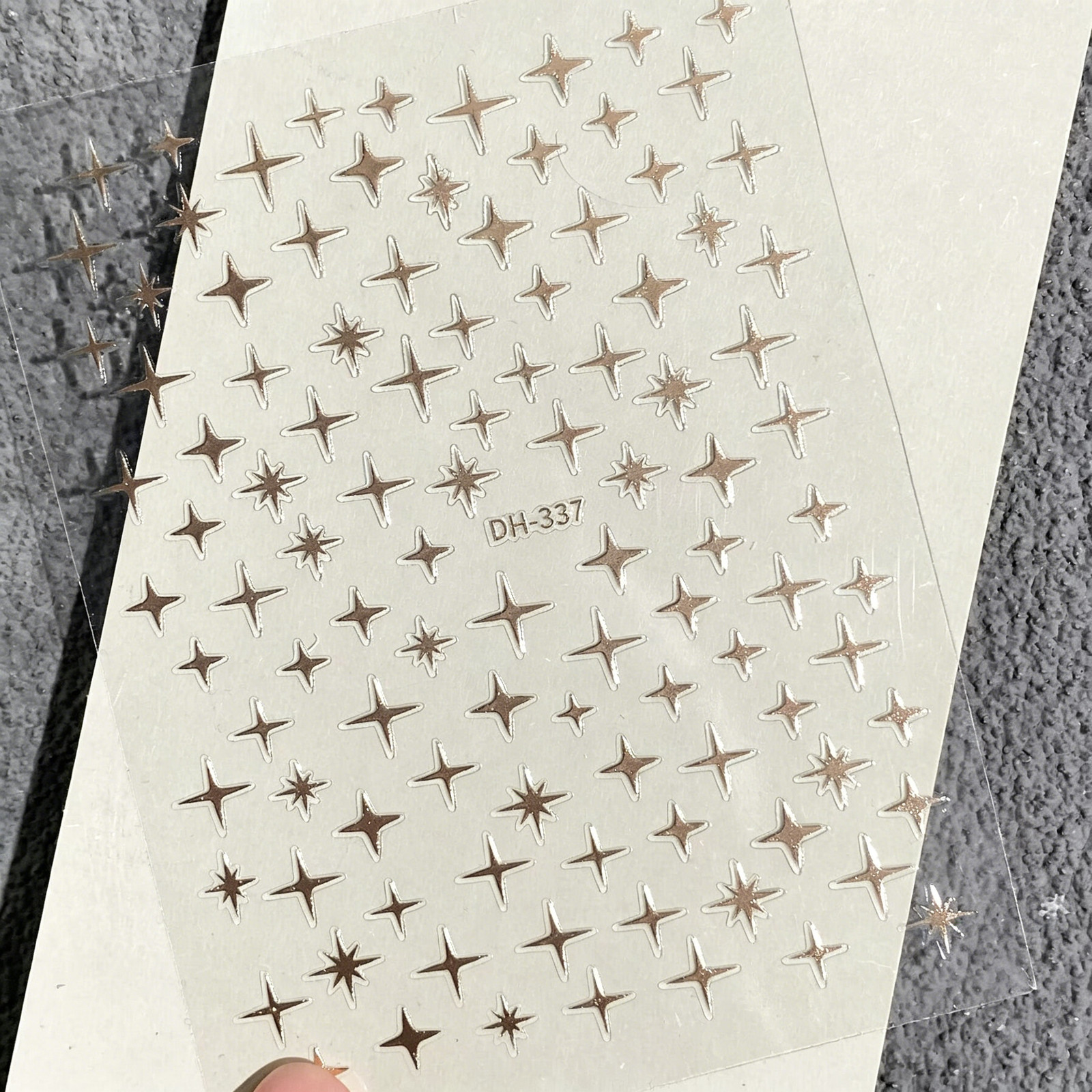 Viral Internet-Famous Laser Gold & Silver Four-Pointed Star Nail Stickers, Flat