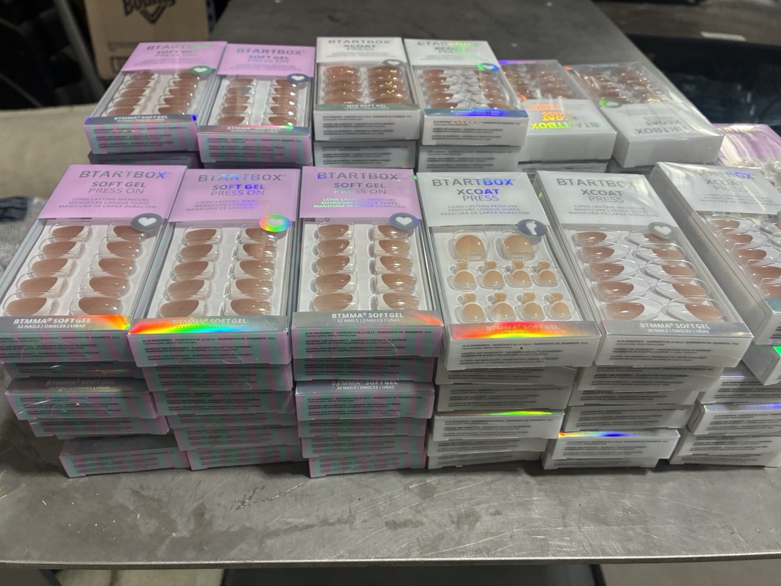 Bulk Order of 75 Units Bartbox Press On Nails. Various Sizes And Colors.