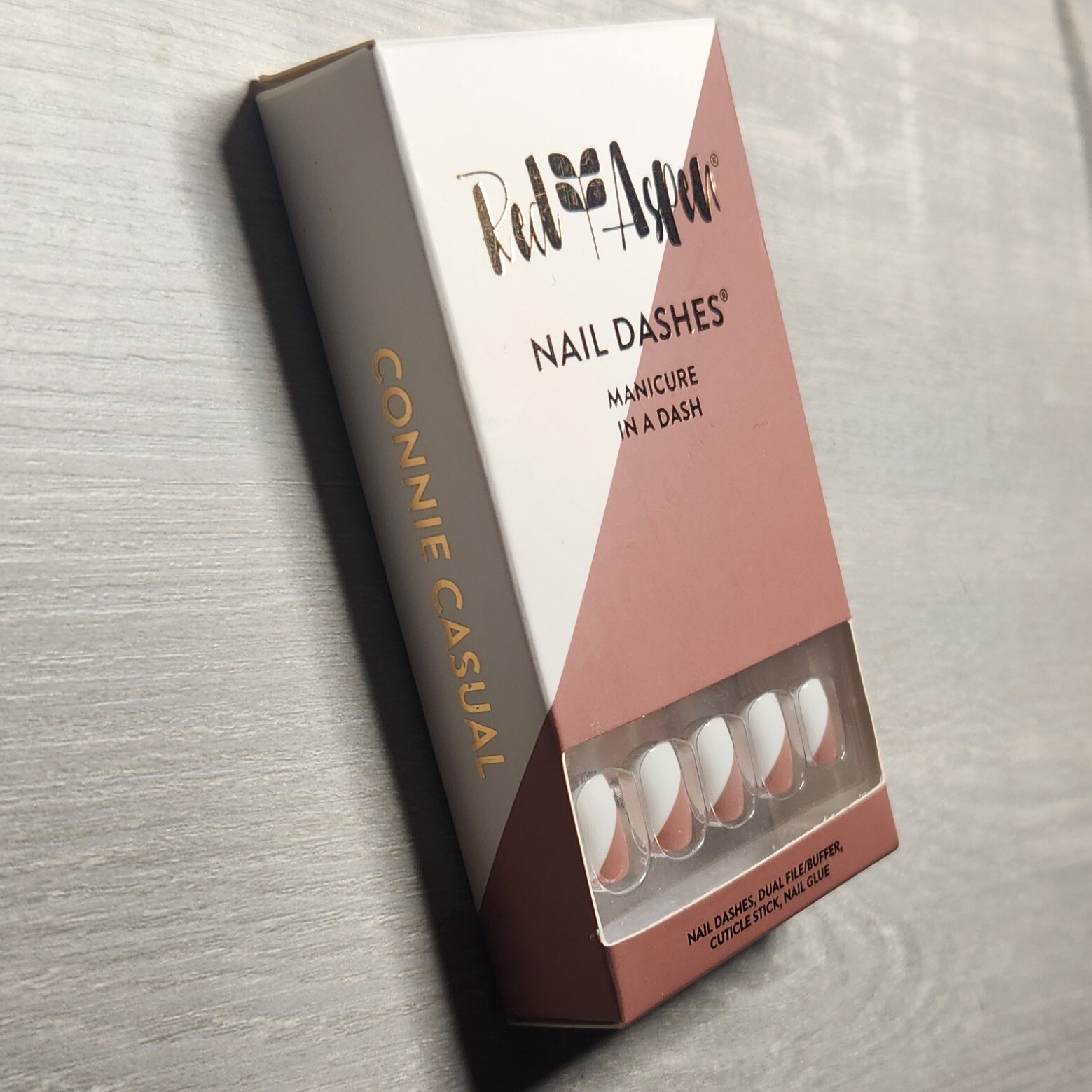 Press On Nails Connie Casual Neutral Color Short Square Natural Dashes Red Aspen