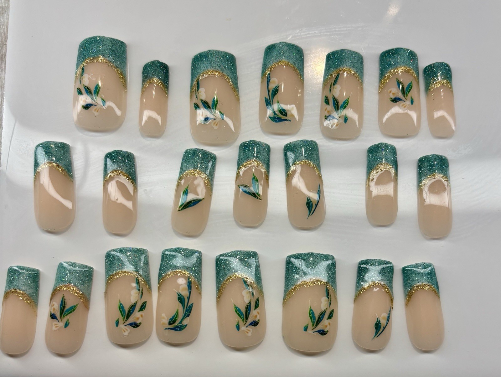 Spring Press On Nails, Nude Floral Square handmade Blue Glitter French ￼