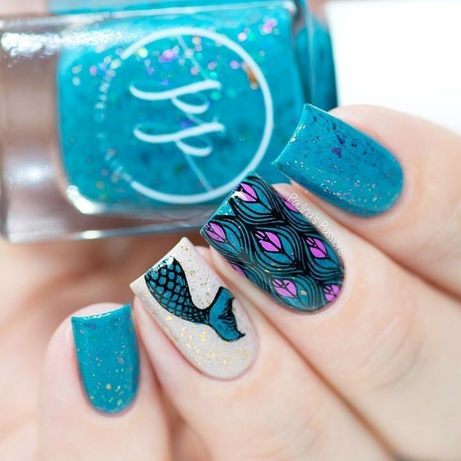 B038 Lost at Sea Stamping Plate For Stamped Nail Art Design