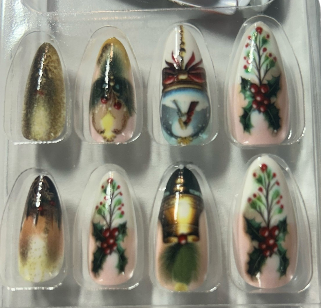 Christmas Press On Nails “YOUR CHOICE” Reindeer, Snowflake, Gingerbread, Lights