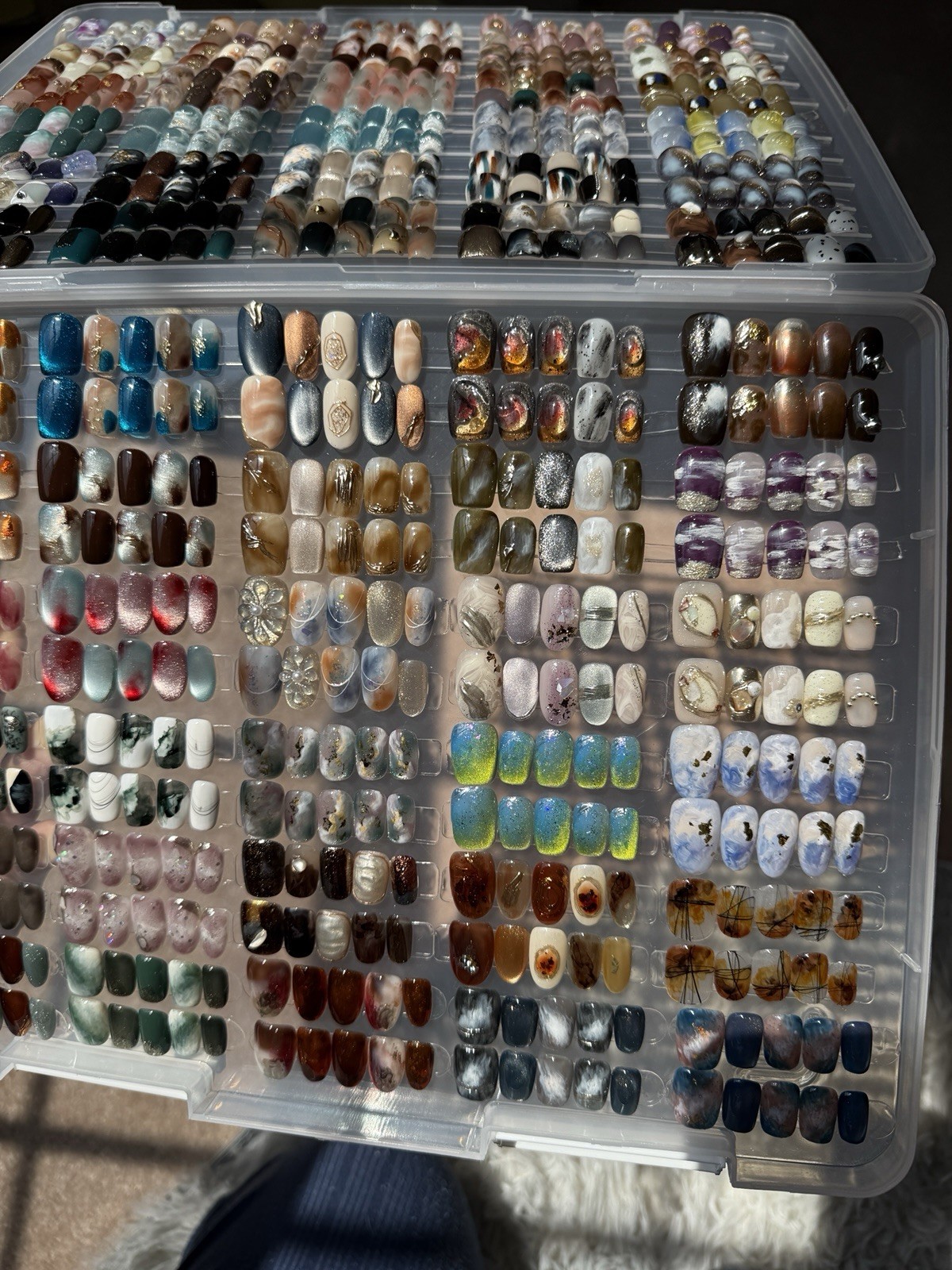 Brand new handcrafted press-on nails – 60 sets, size M