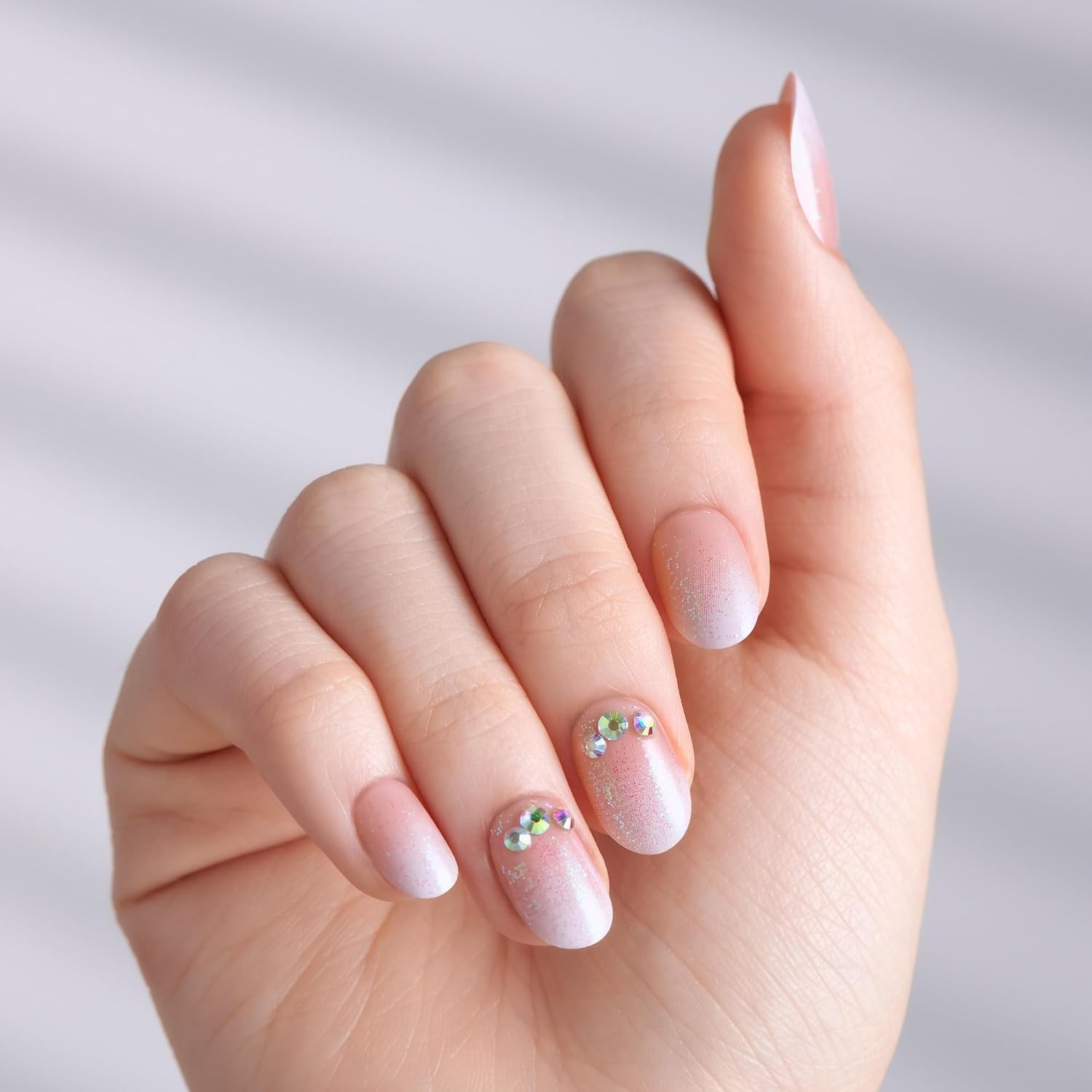 No Glue Mani Press On Nails, Design, ‘Even Better’, Pink, Short Size, Oval Sh…