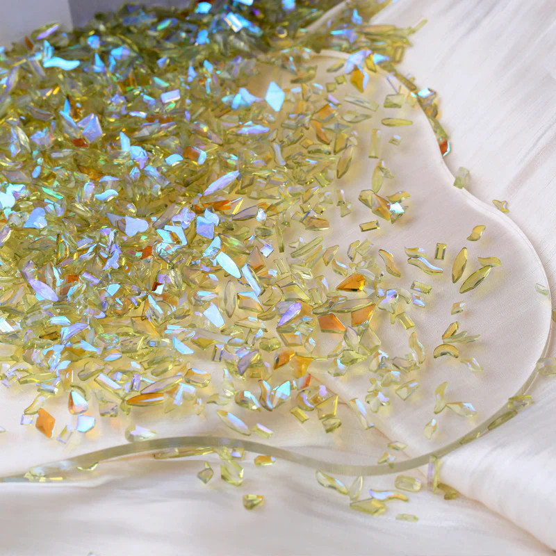 Mini Aurora Nail Rhinestones (50pieces)