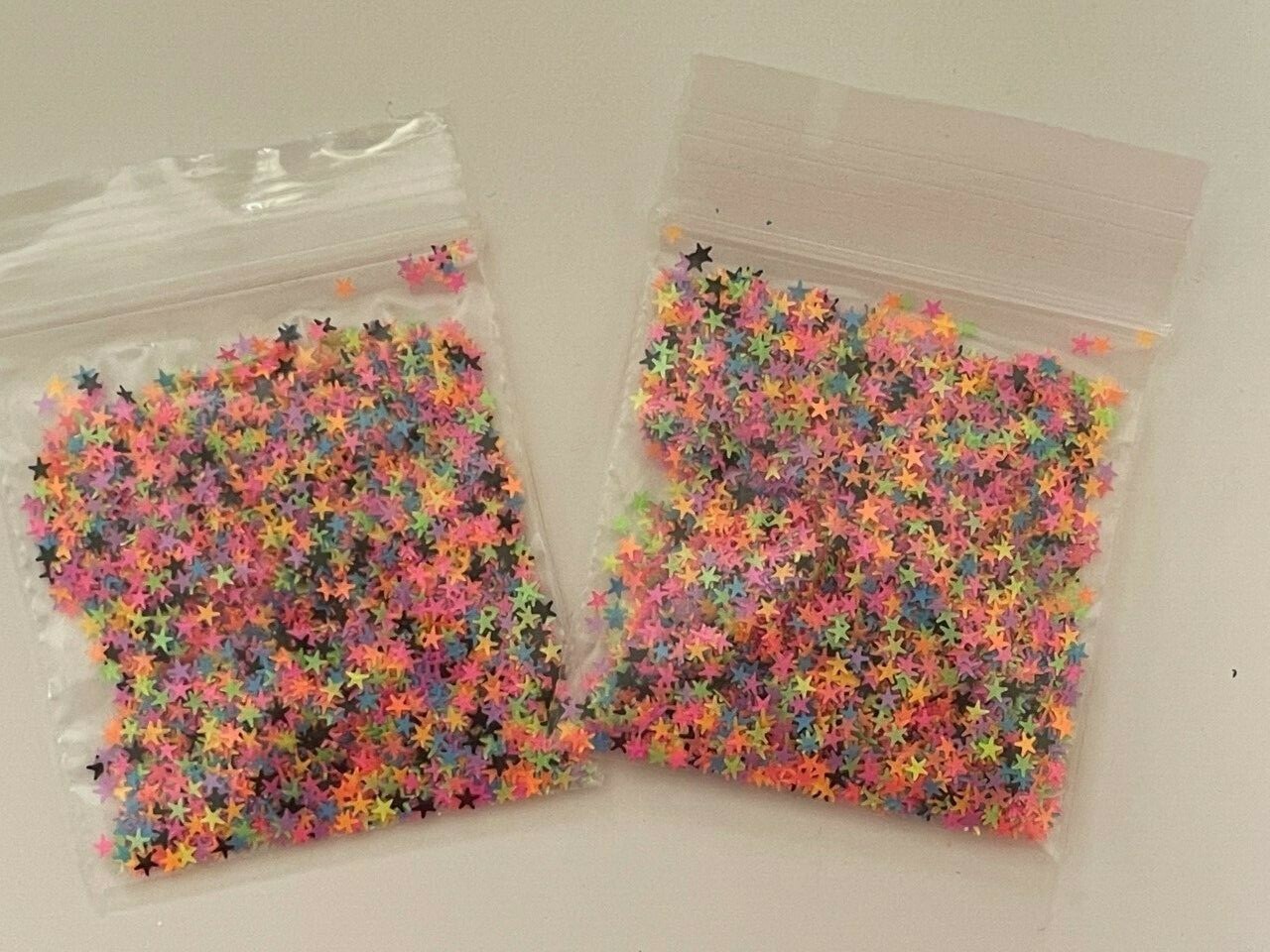 Solvent Resistant SUPER STAR Shaped (NEON MIXED) 2mm Glitter-US