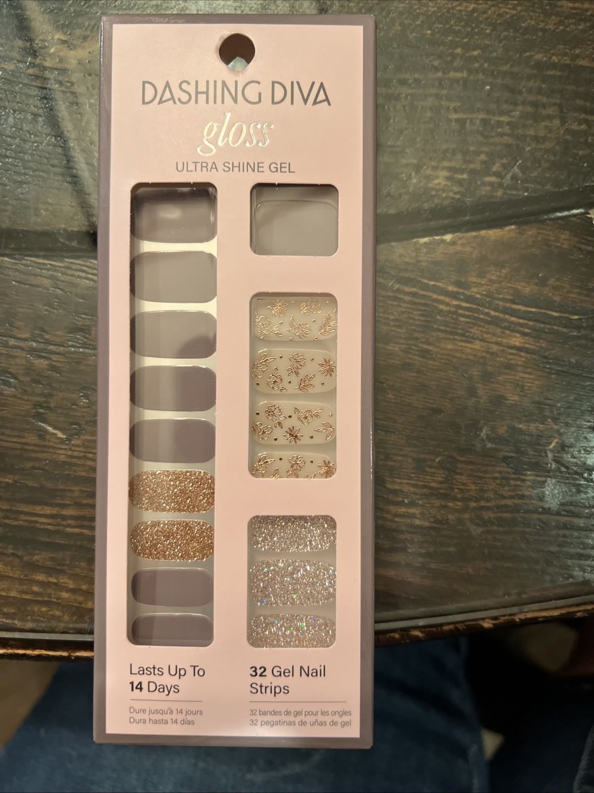 Dashing Diva Nail Strips Gloss Ultra Shine Gel Lavender Dreams Up 32 Nail Strips