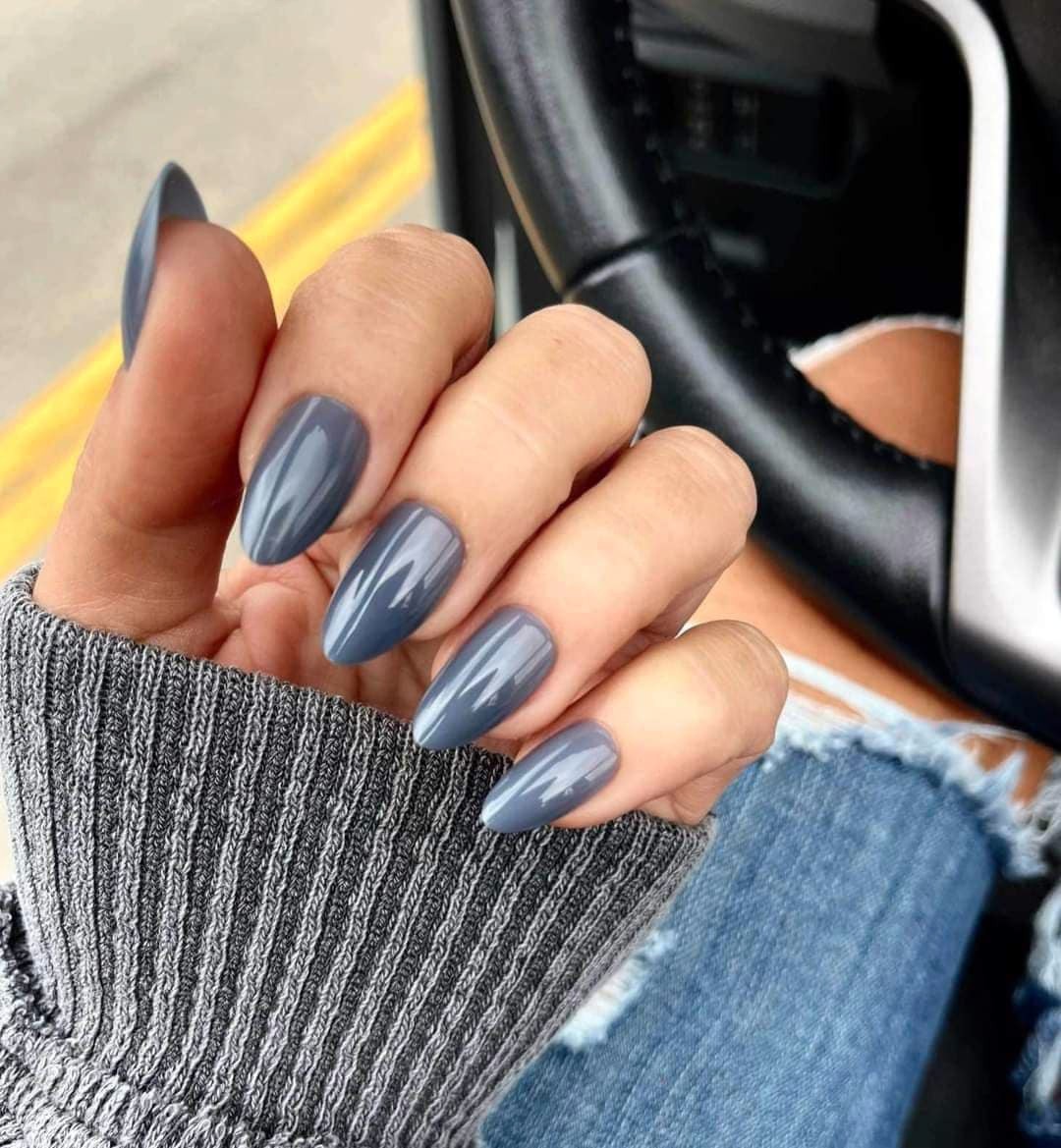 Red Aspen Press On Nails-Seize the Gray, Samira-Medium Almond Shiny