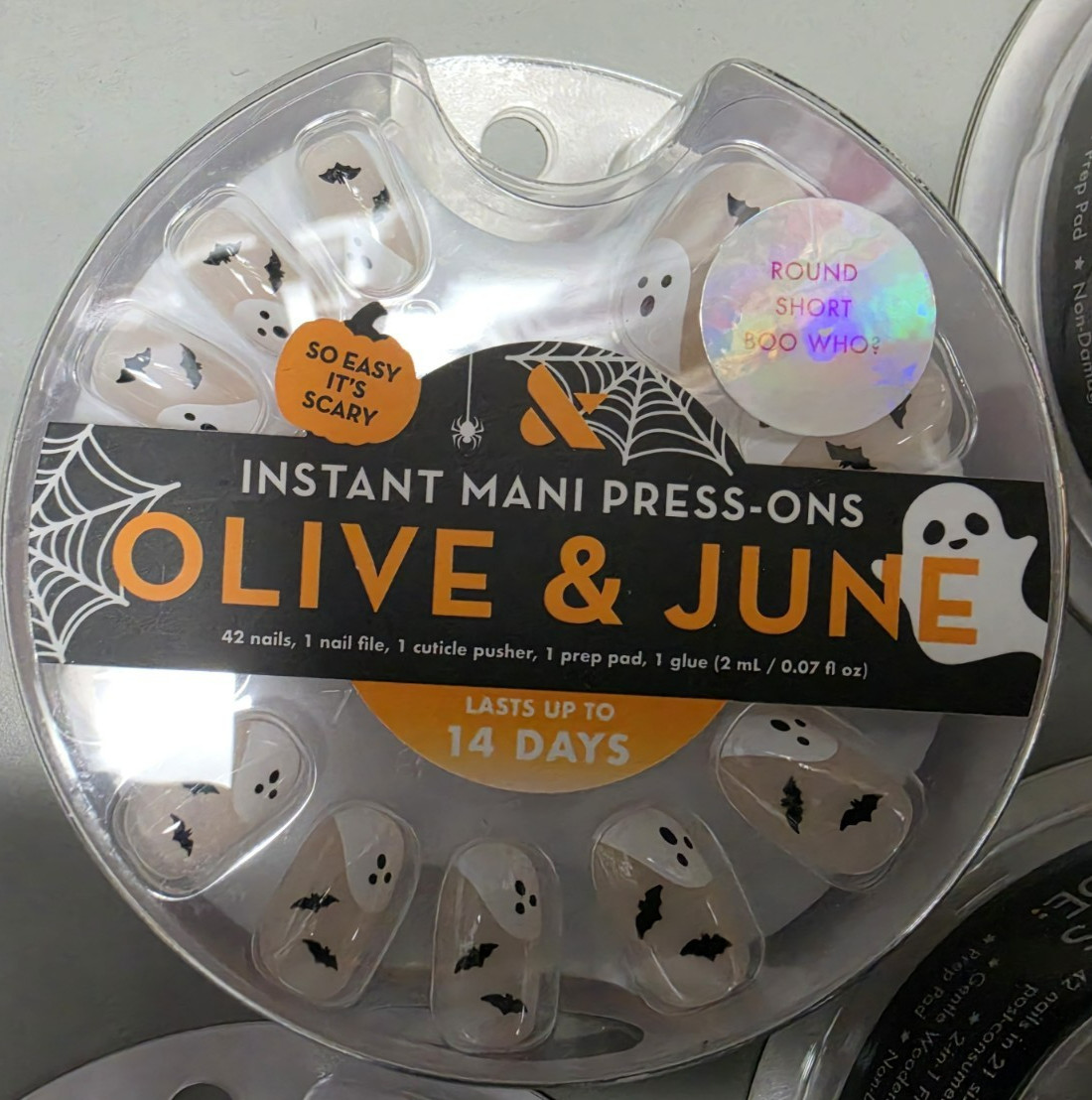 TEN Different HALLOWEEN Olive & June Mani Press on Nails – pics of each style
