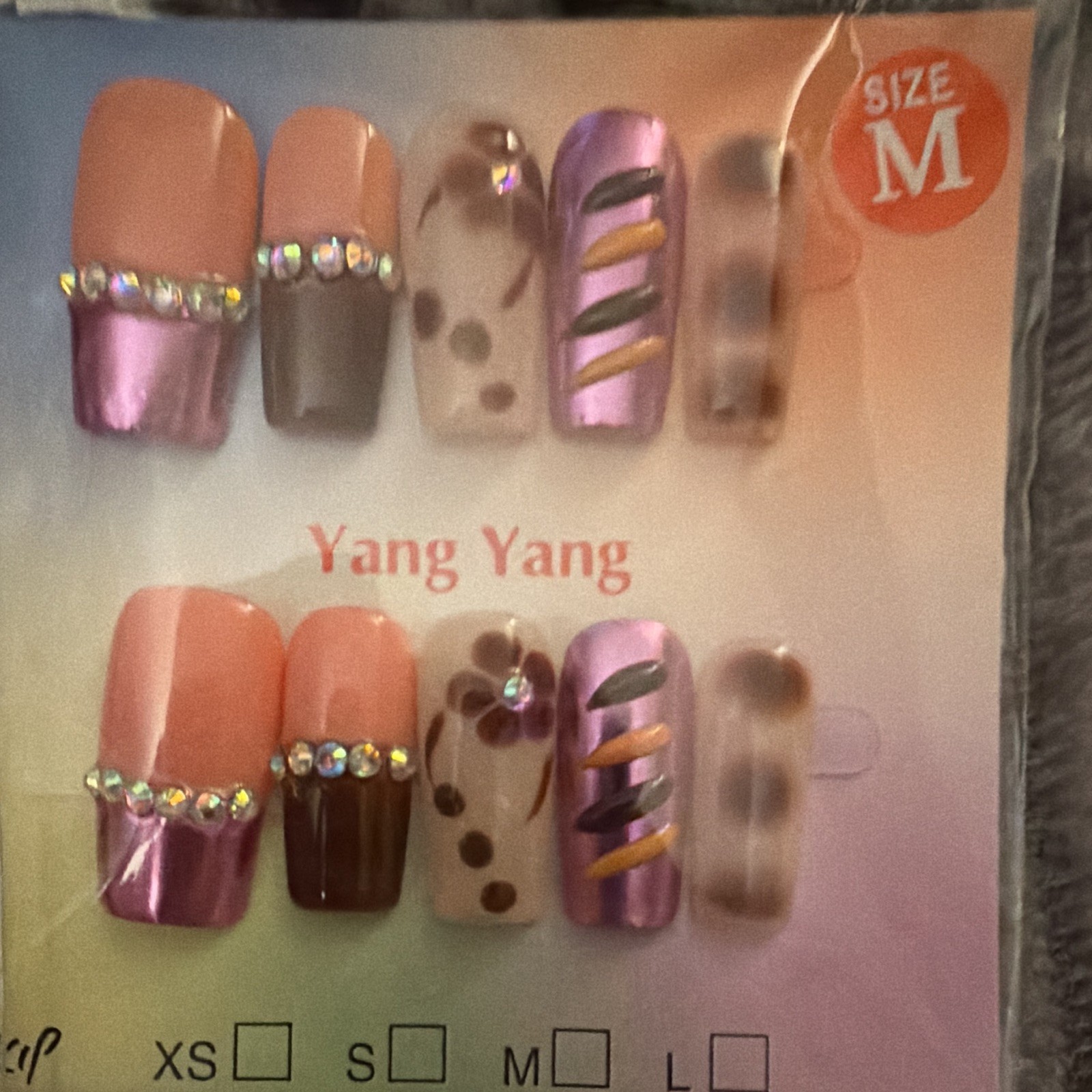 Press-On Nails Size Medium