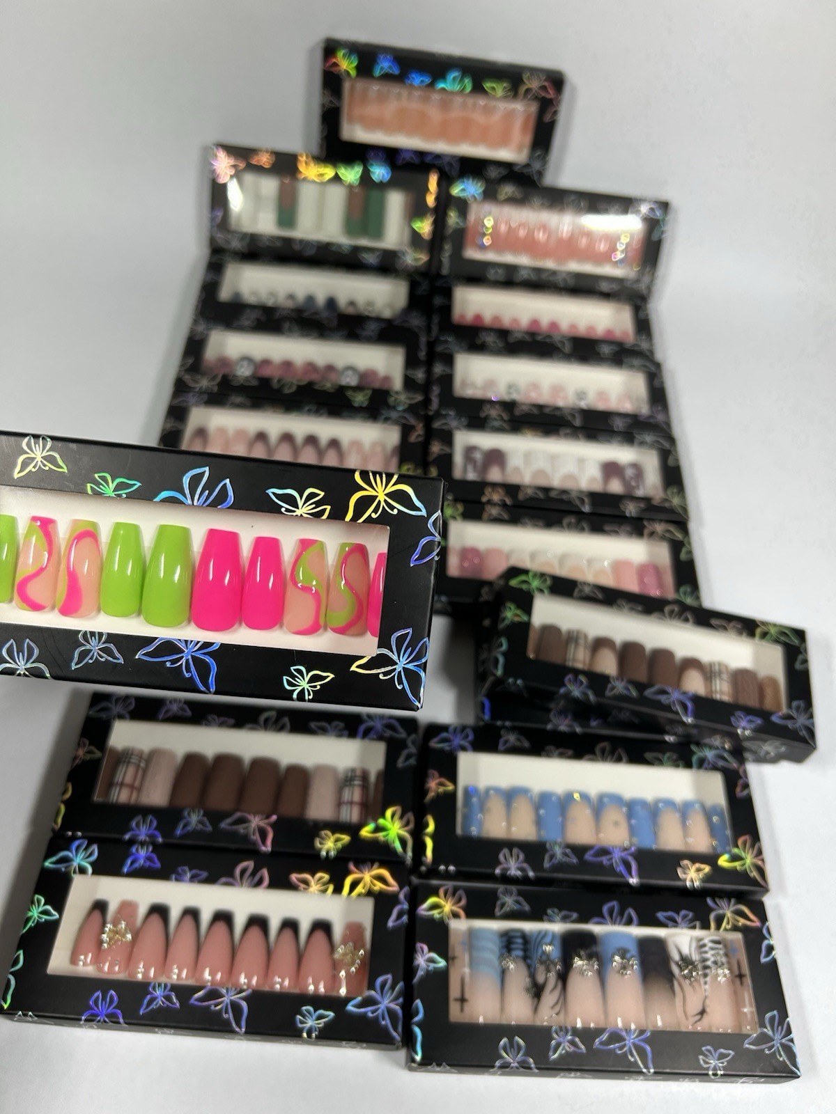 (Lot of 18) Press On Nails – Handmade / Boutique Style – New – Mixed Designs