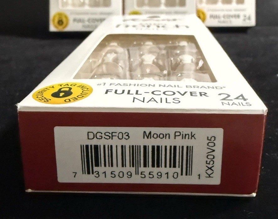 KISS Salon French Press-On Nails Full-Cover Short Squoval Pink/White 24 DGSF03