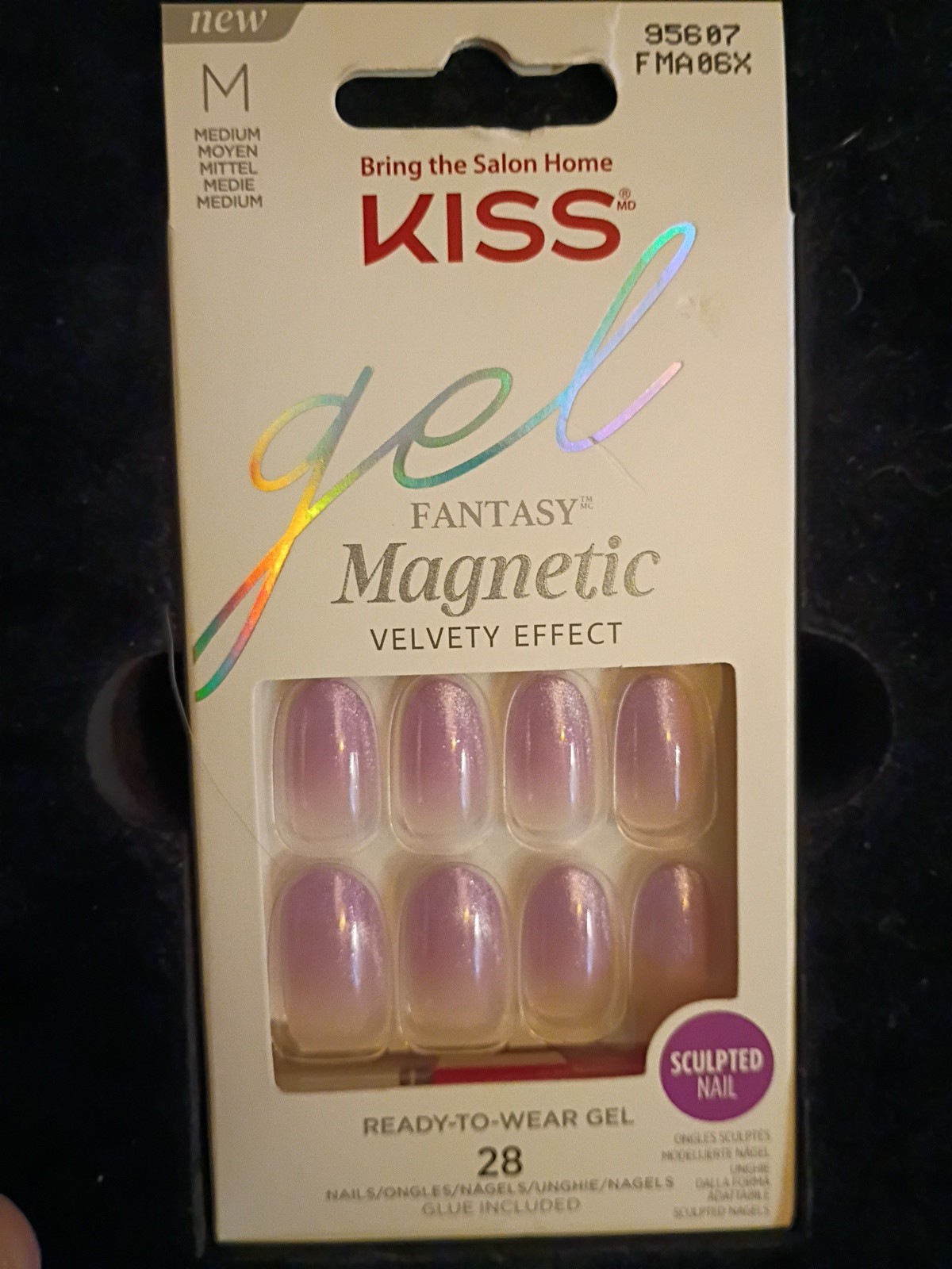 KISS VOGUISH FANTASY short Nails 95604 Glue Included