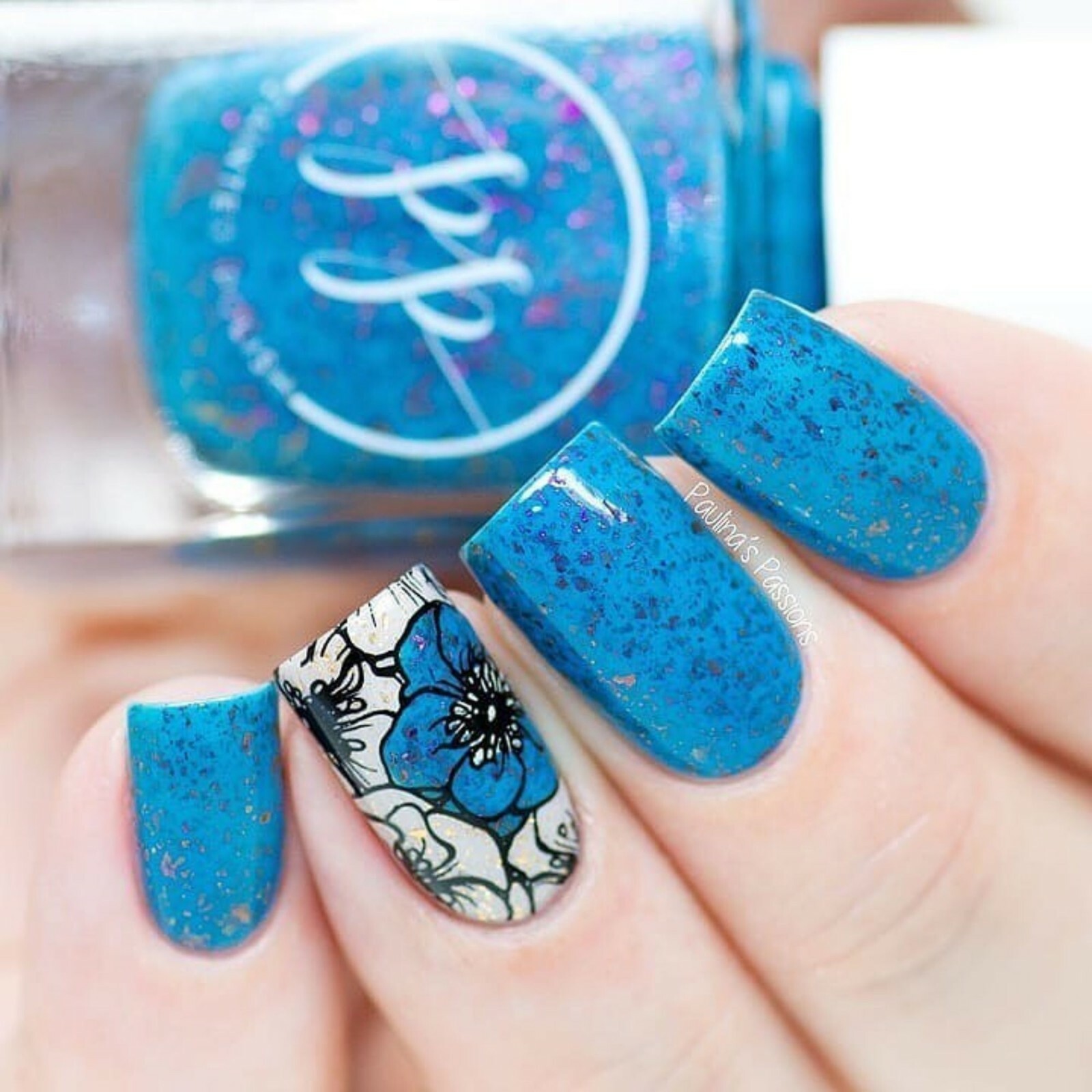 B044 From Ground Comes Life Stamping Plate For Stamped Nail Art Design