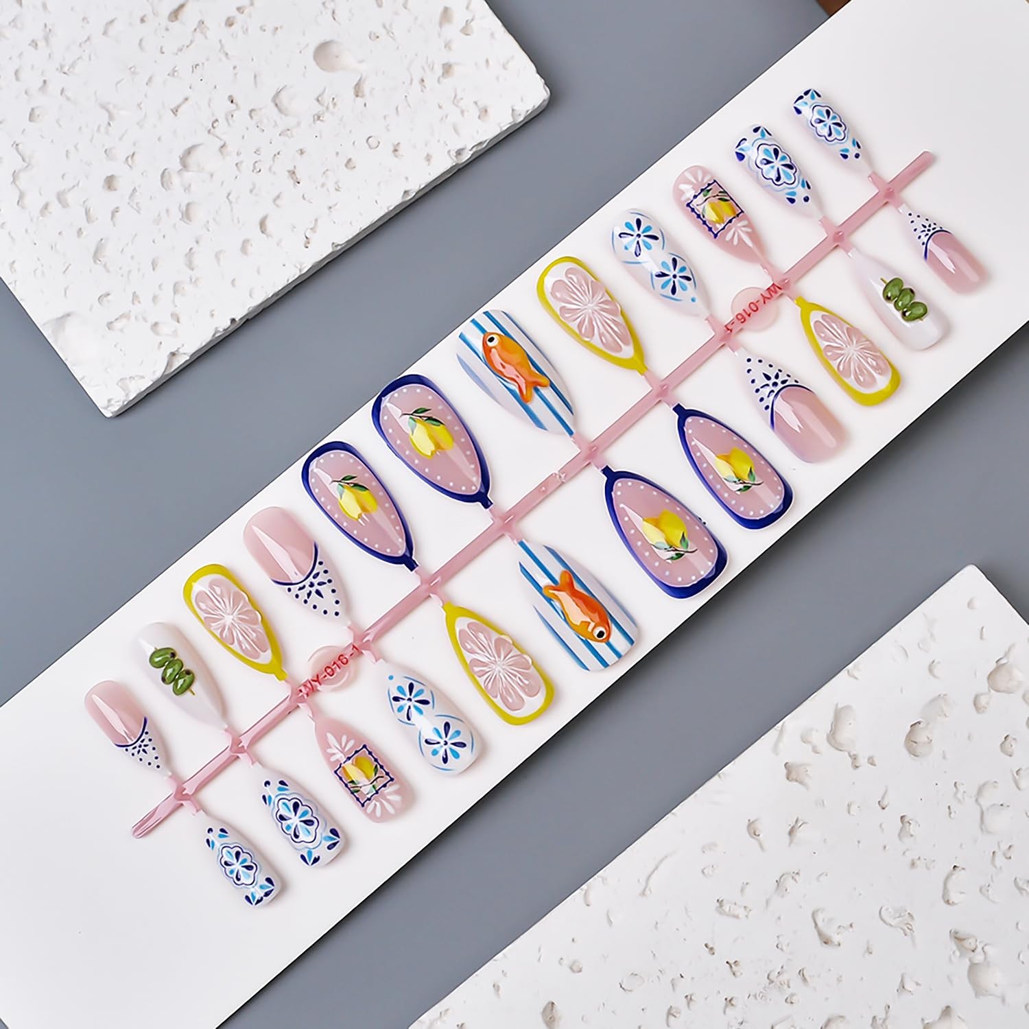 24Pcs Summer Press on Nails Medium Almond Fake Almond, Multicolor