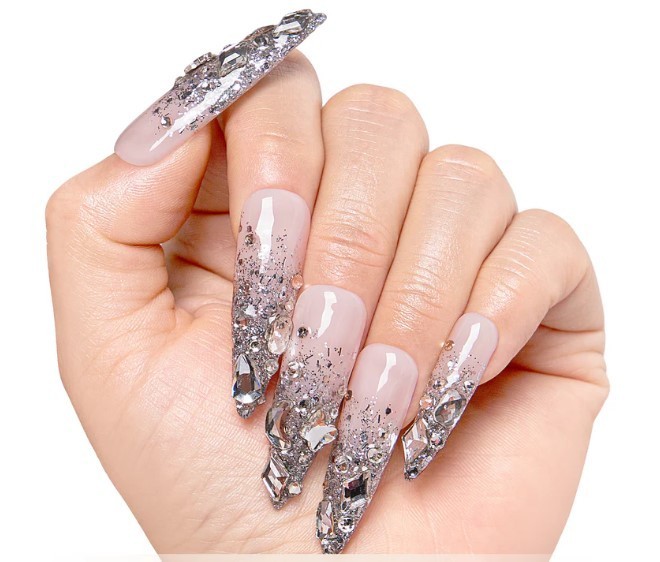 Lovful – Dewdrop Dreams Handmade Nails H347 (L) – Stiletto MidLength