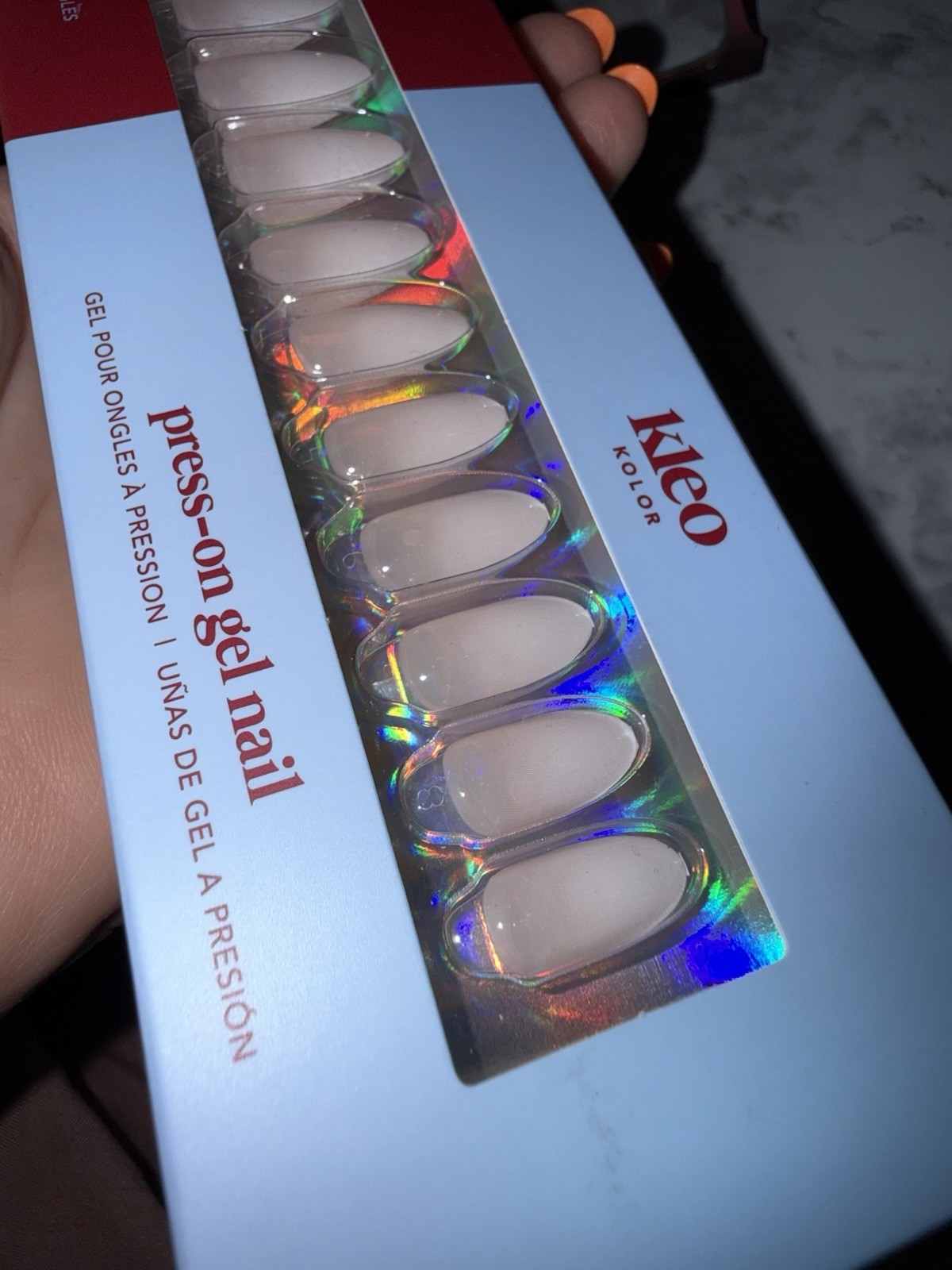 New Kleo Kolor Press-On Gel Nails – Almond Pink Cloud