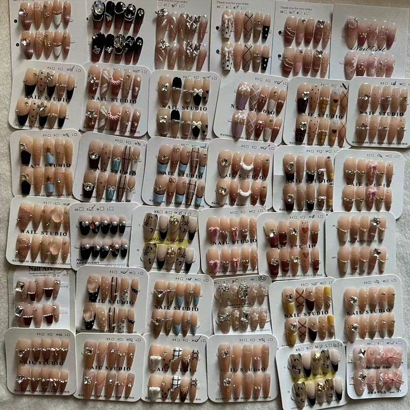 20 Pieces (2 Sets) Handmade Wearable and Manually Pressed Fake Nail Set