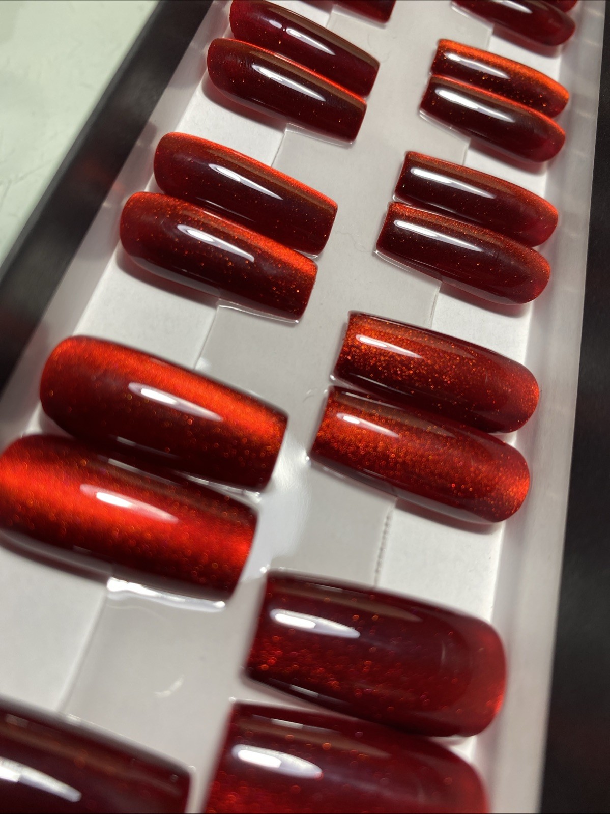 💕 Press On Nails Handmade 26 Medium Square Red Cateye Nails Gel / Gel Polish