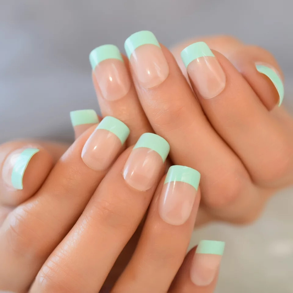 24 Short Press on nails kit w glue Mint green french tip nude