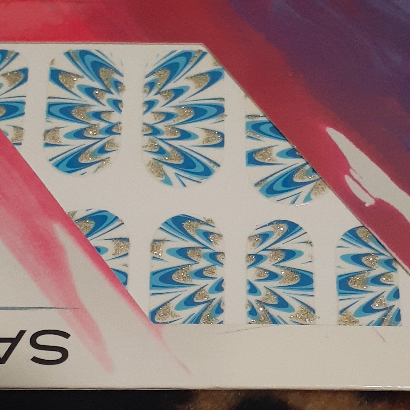SASSY+CHIC 16 Fashion Nail Stickers White, Blue & Gold Water Marble Swirl Print