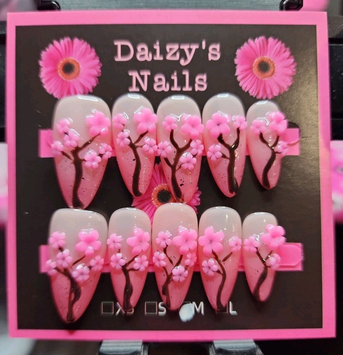 Medium Size Press-on Nail 10Pc Set Handmade Almond Cherry Blossom 2.5 Cm Length