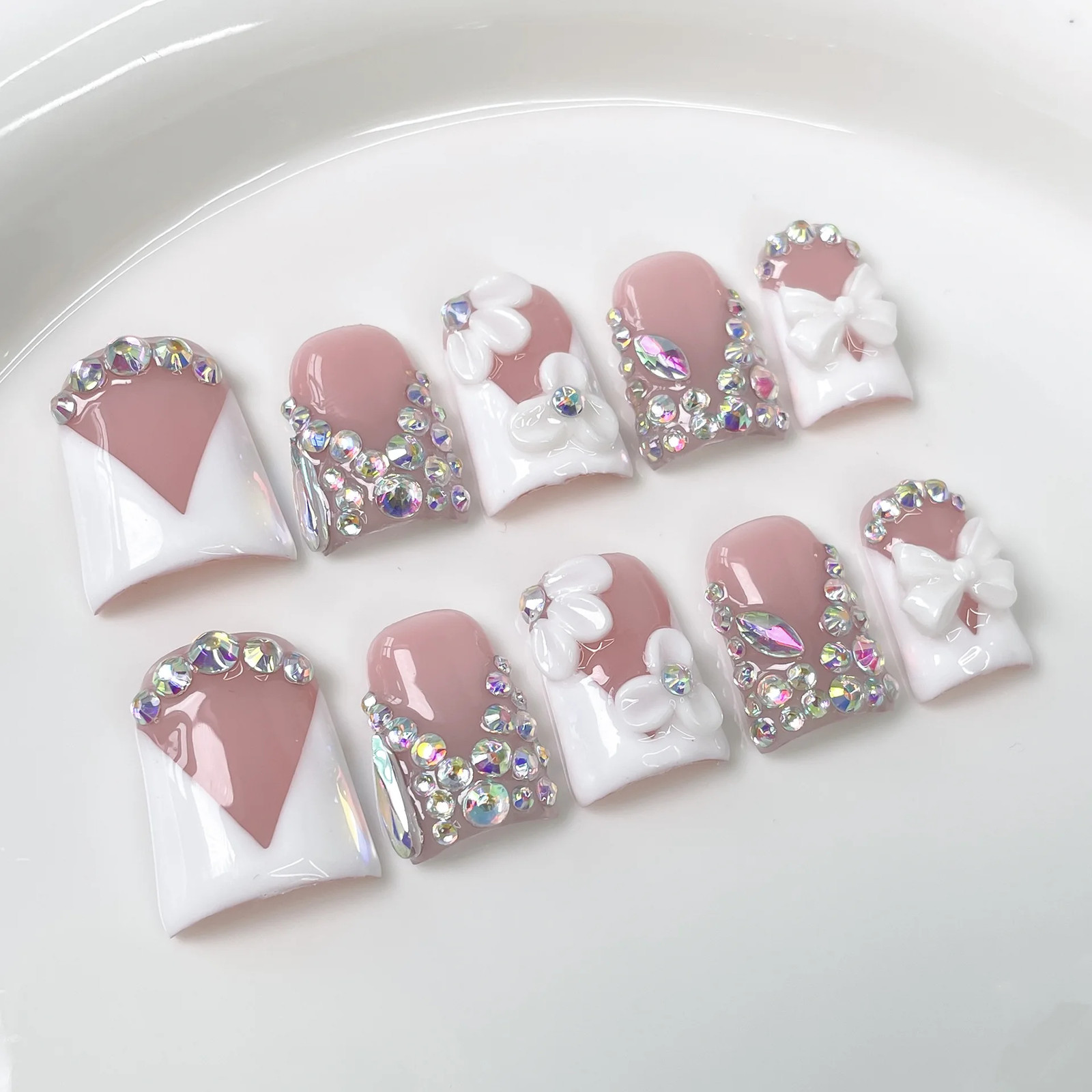 10pcs Handmade Press on Nails Art Simple White French Short Fake Nail Wearable
